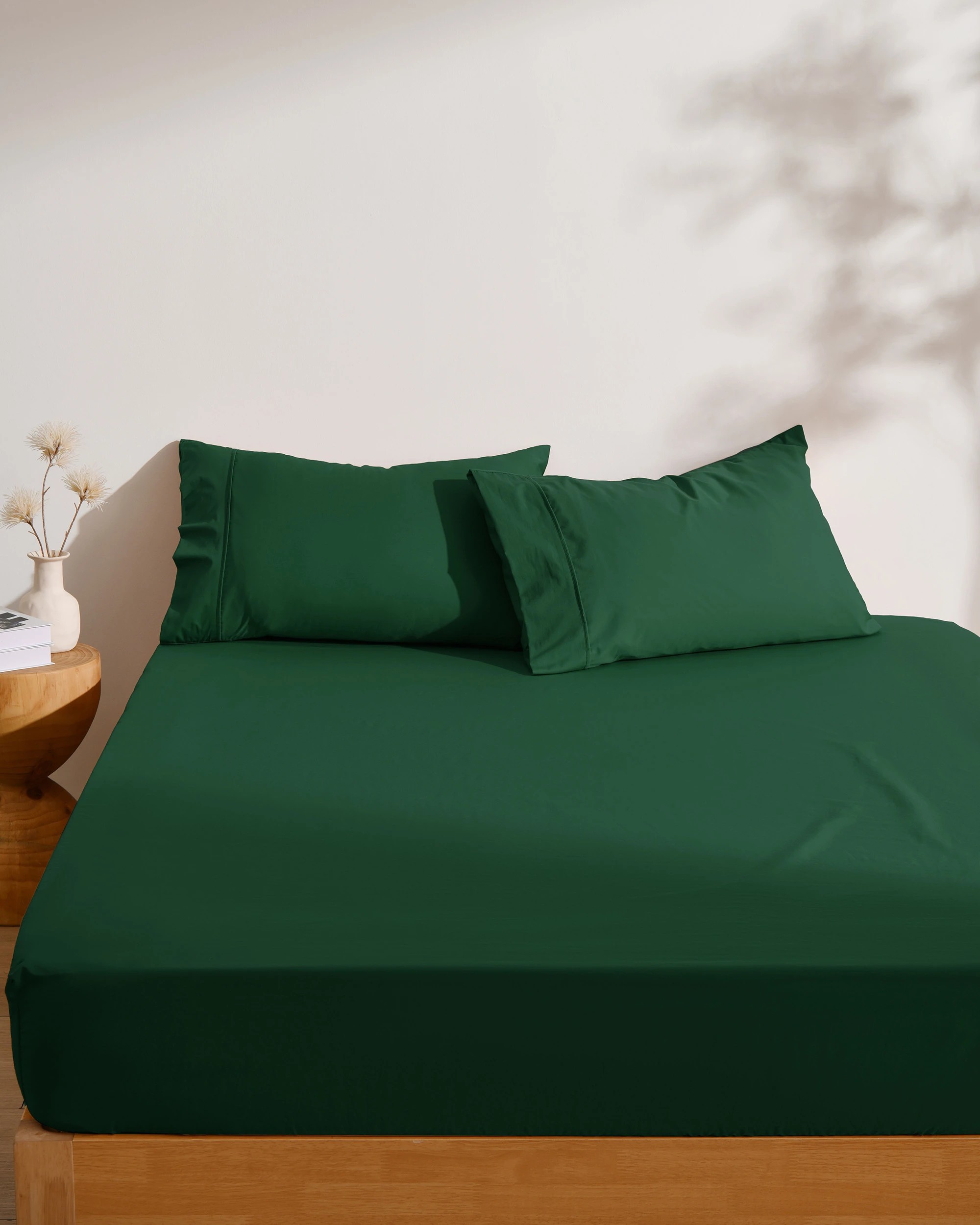 2 Dreamaker 250TC Cotton & Recycled Polyester Blend Fitted Sheet Set - Queen Bed - Hunter Green, 2 of 5
