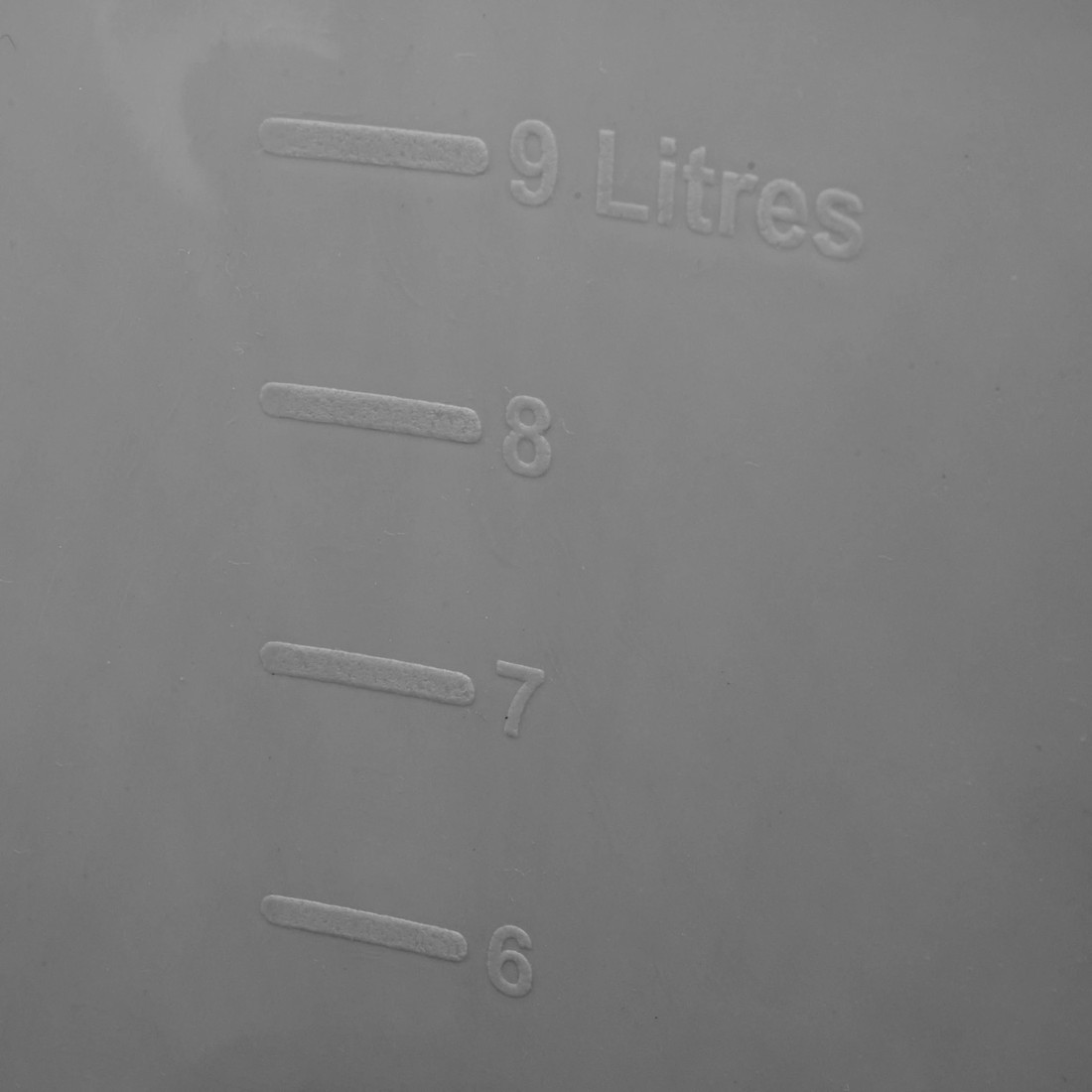 6 9L Bucket - Grey, 6 of 10