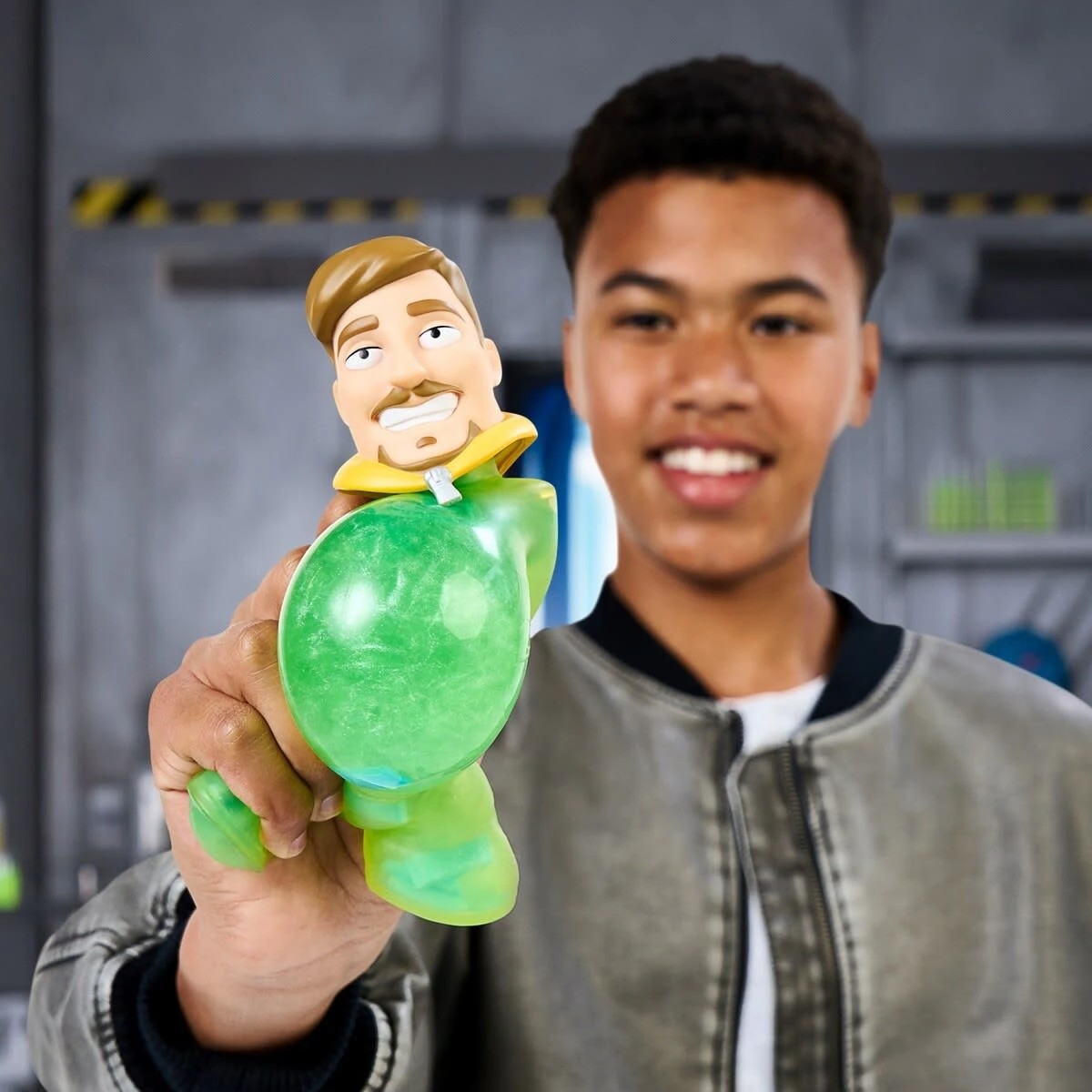 7 MrBeast Lab Creation Station Playset, 7 of 10