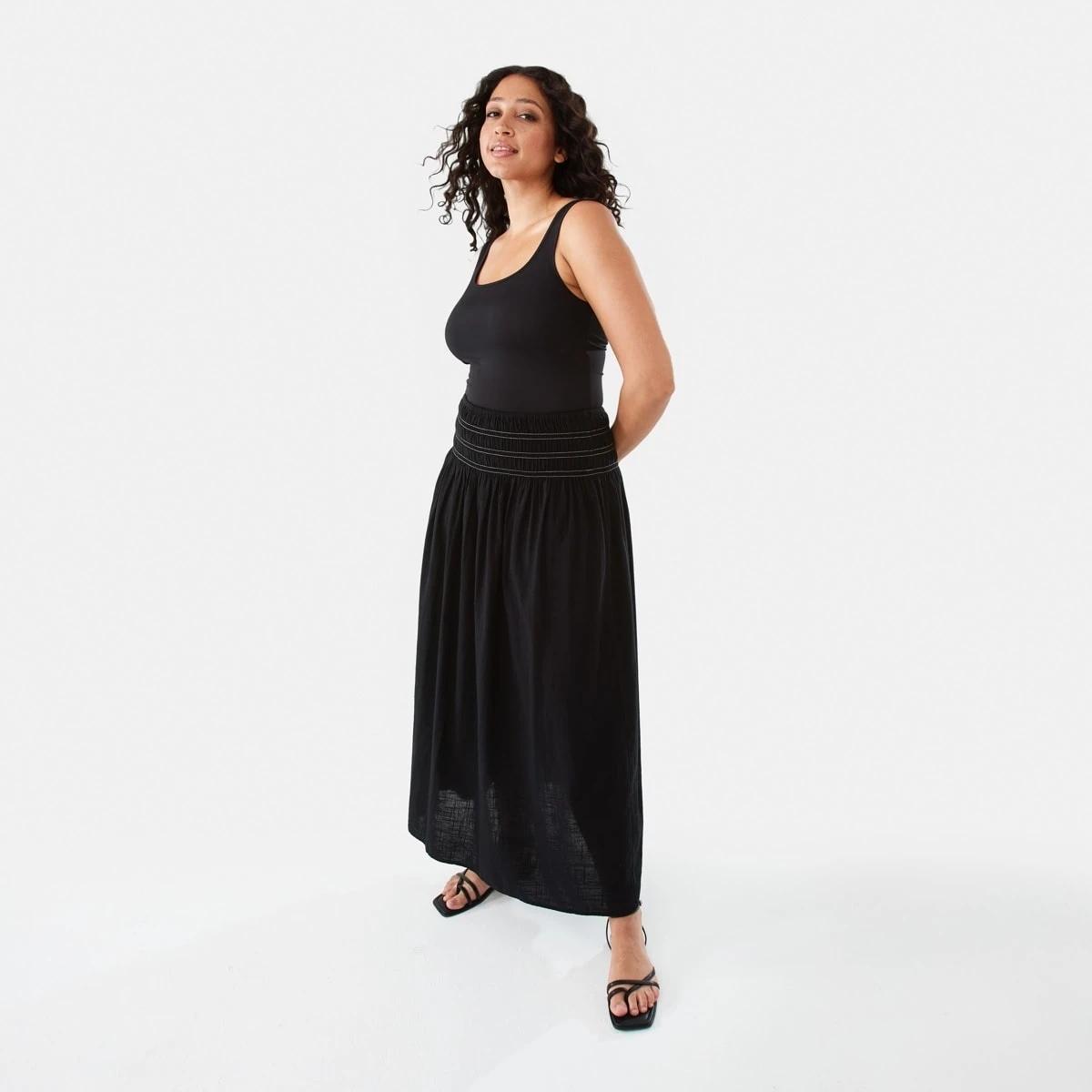 3 Sleeveless Luxe Tank Black, 3 of 8