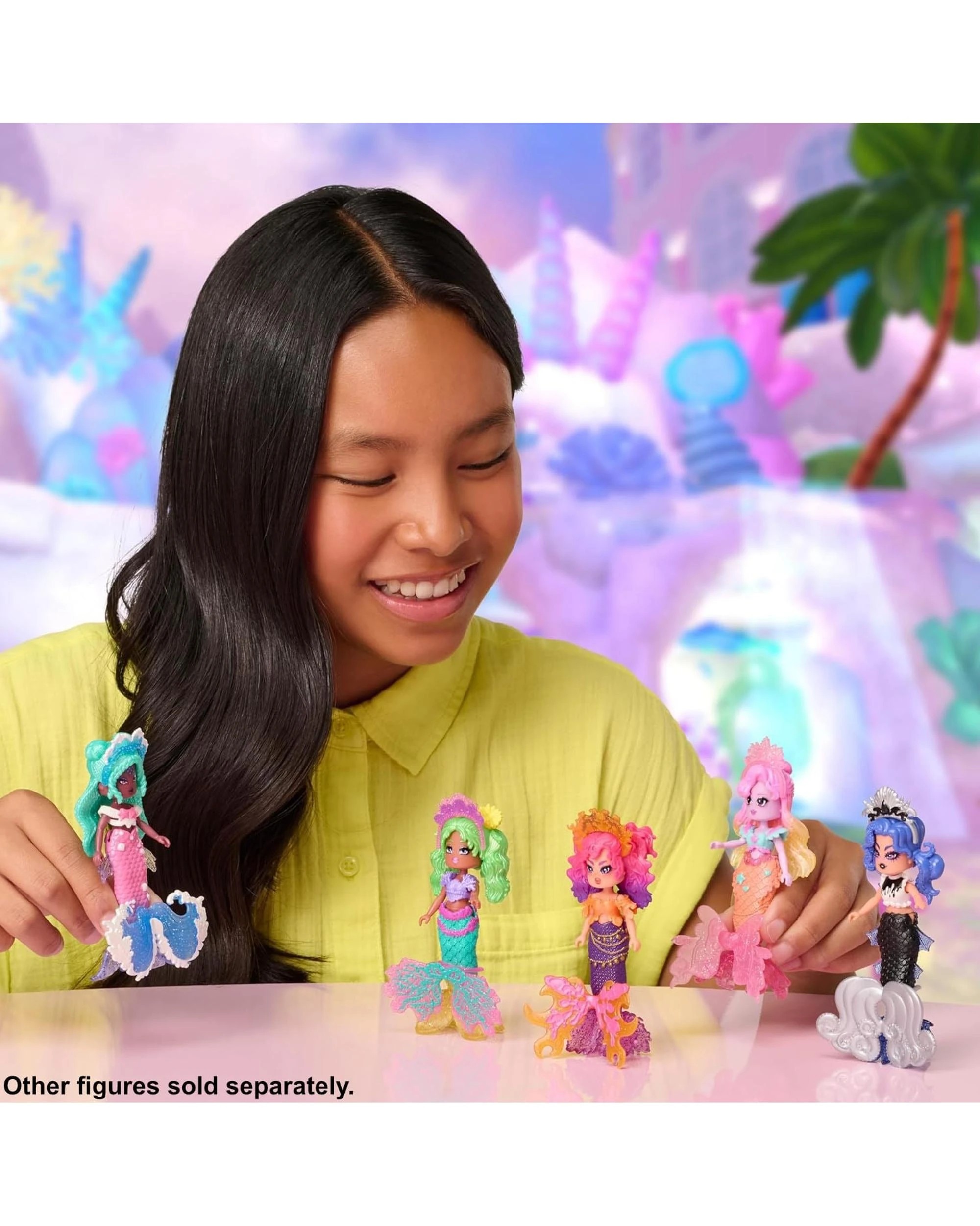 7 Royale High Light Mermaid S3 Deluxe Core Figure, 7 of 8