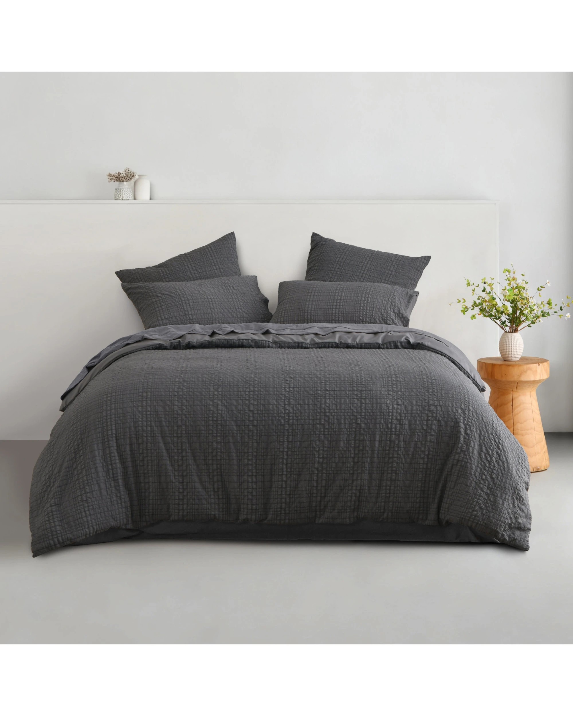 7 Dreamaker Ellis Seersucker Quilt Cover Set - Double Bed - Charcoal, 7 of 7