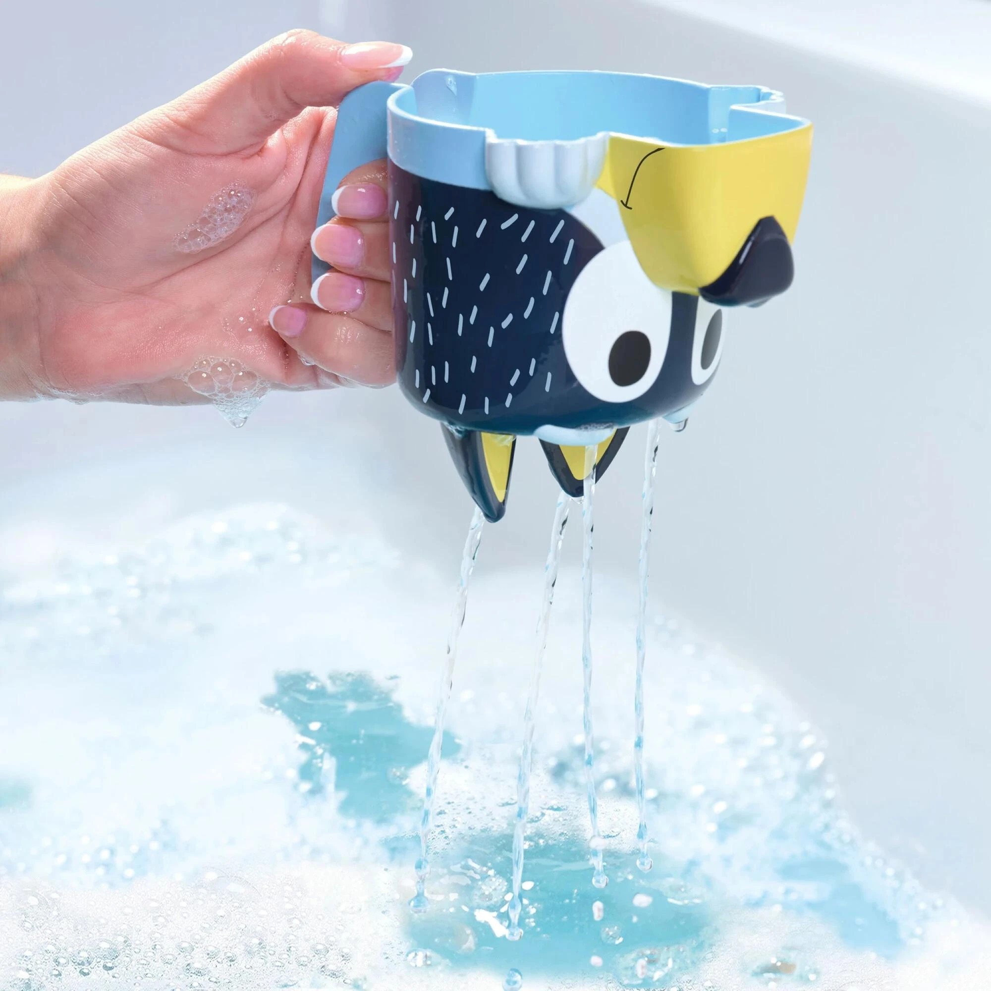 3 Bluey Family Stack & Pour Bath Toy - Multi, 3 of 9