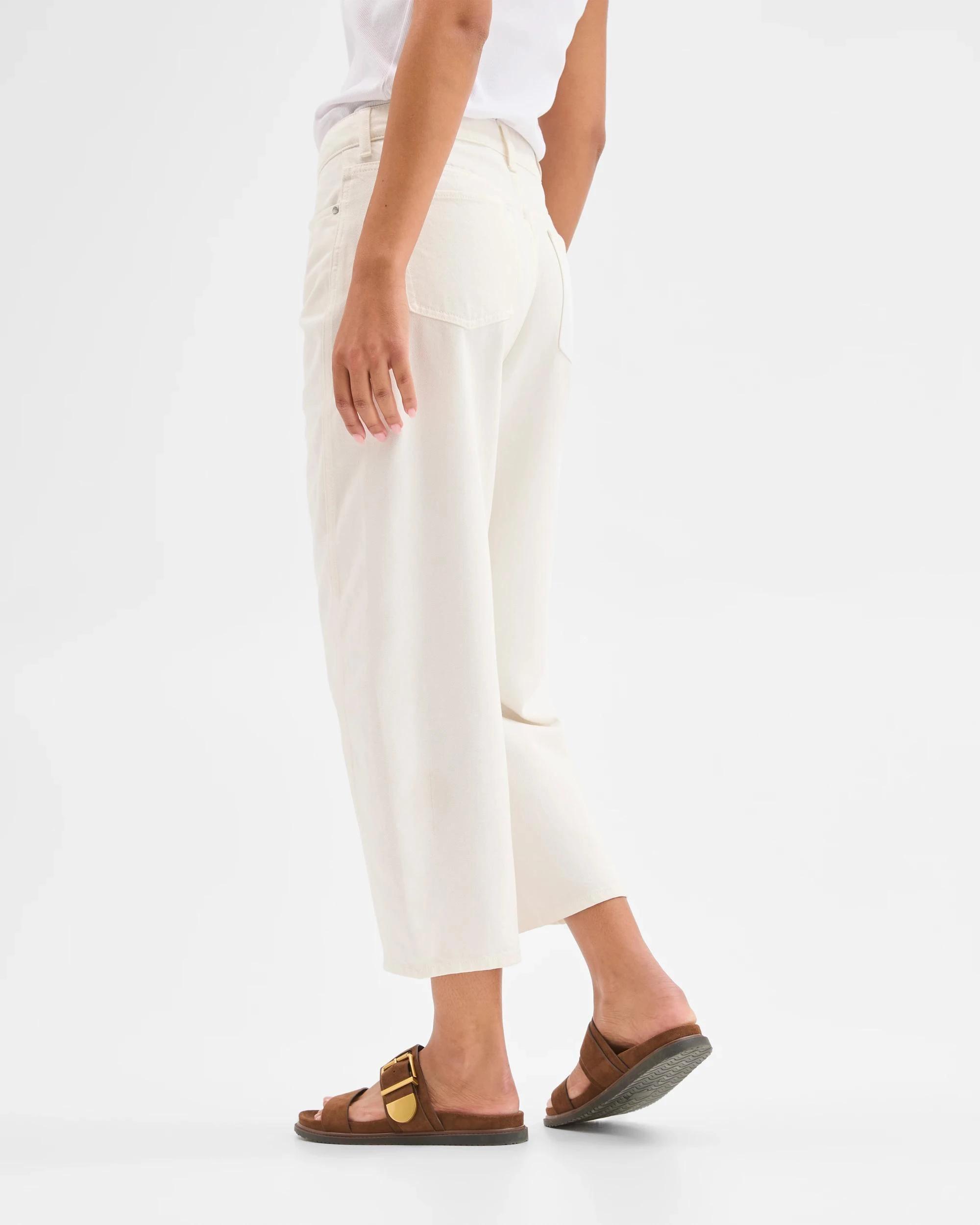 4 Target Denim Harper Barrel Forward Seam Jeans WHITE, 4 of 7