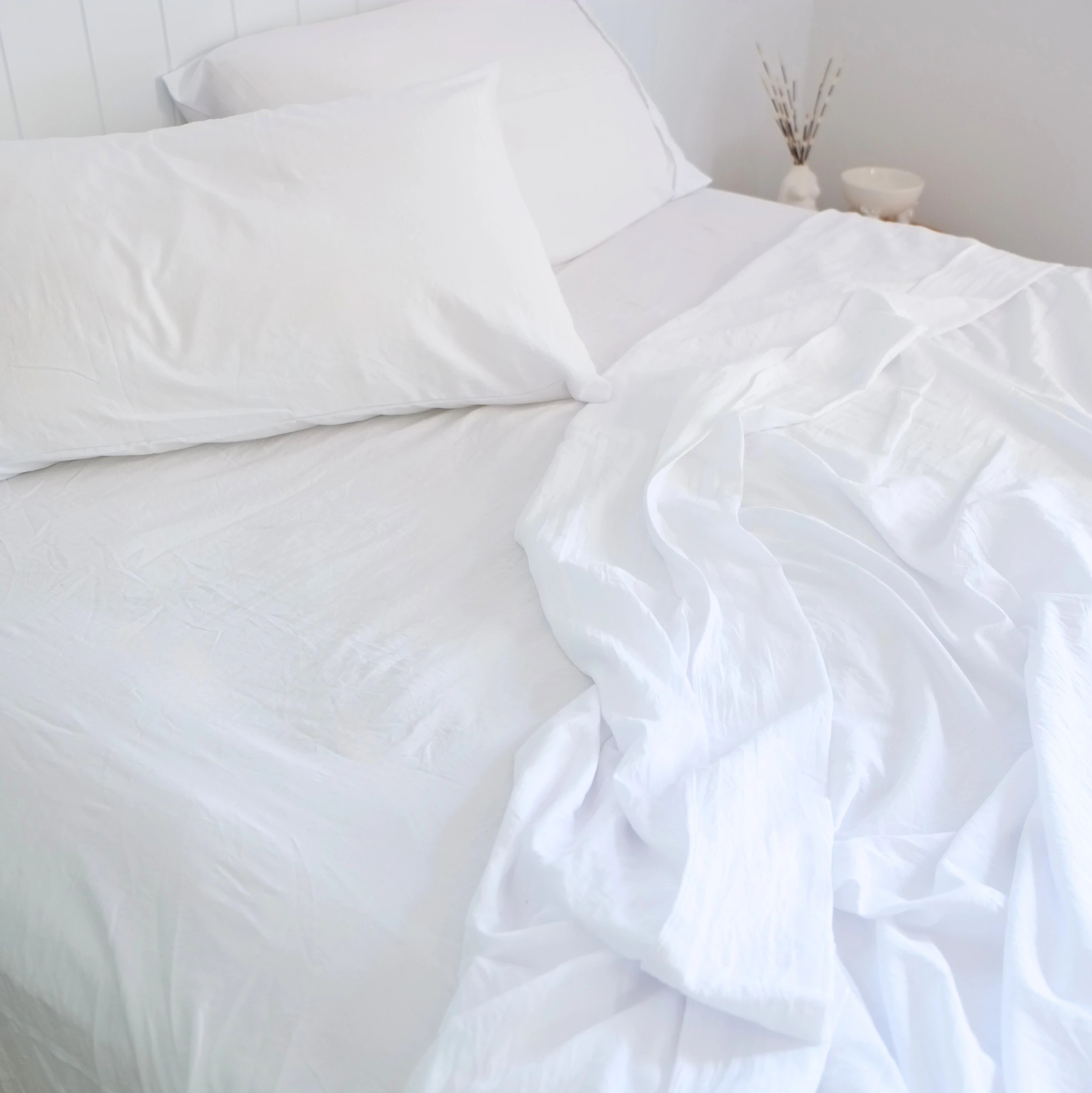 1 Royal Comfort Opulence Washed Microfibre Sheet Set - King Single Bed - White, 1 of 5