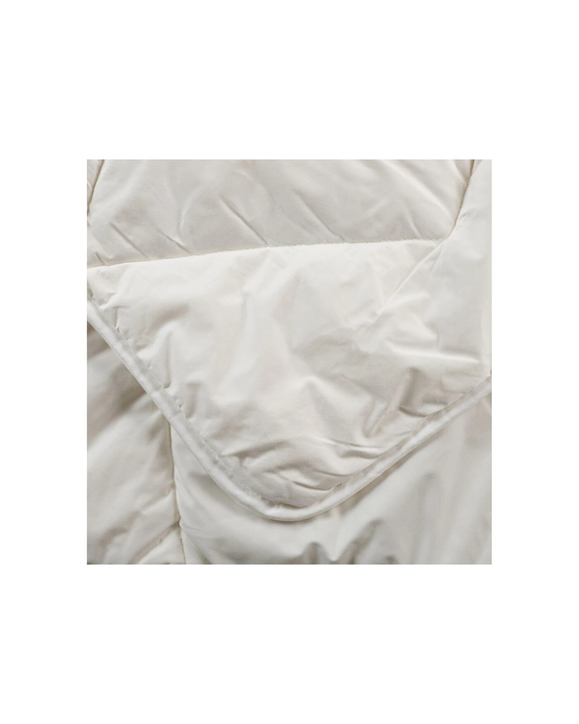 3 Tontine Lightweight Australian Washable Wool Quilt All Seasons - King Bed - White, 3 of 4