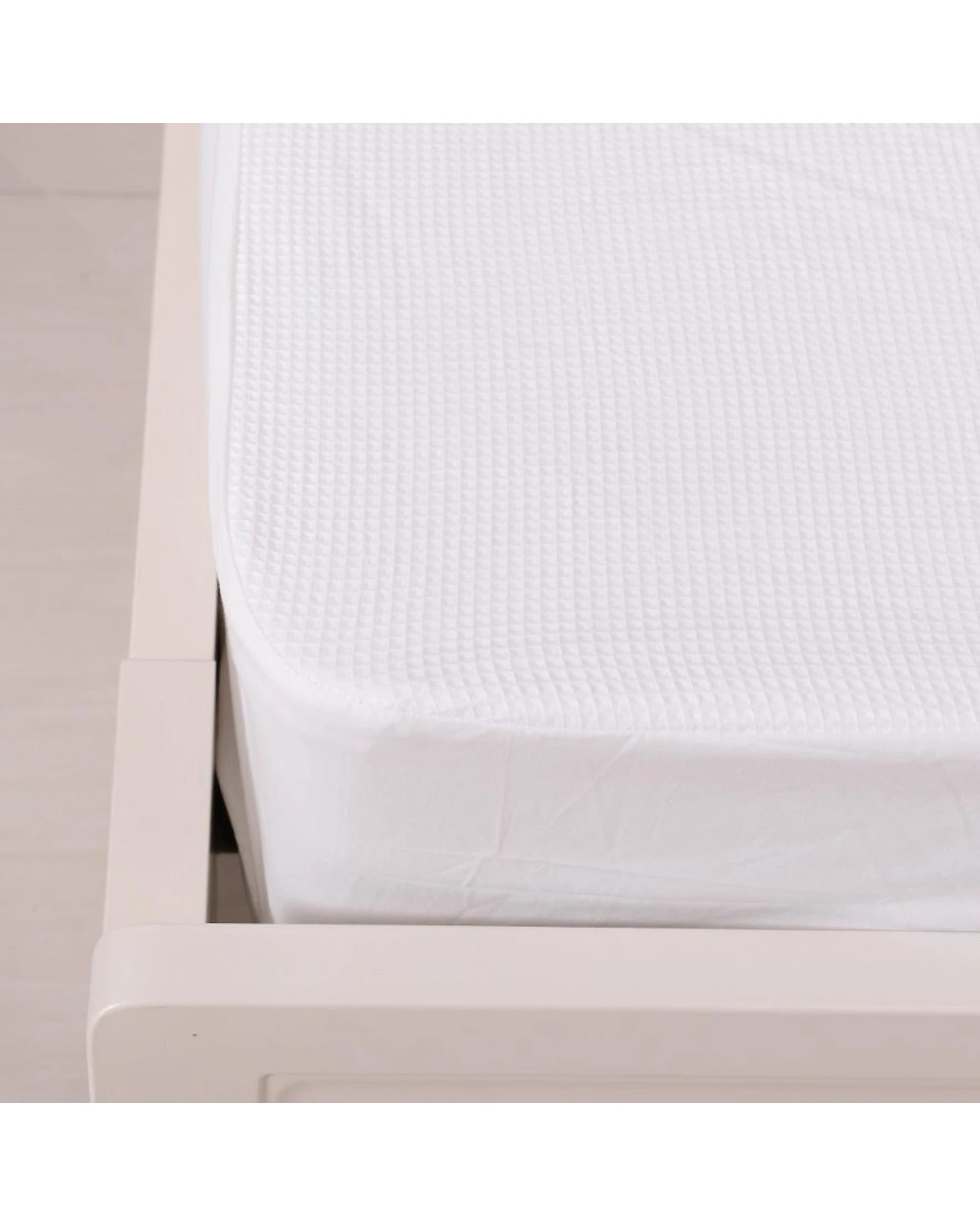 1 Cotton More 100% Cotton Waffle Fitted Sheet 220gsm - Queen Bed - White, 1 of 1