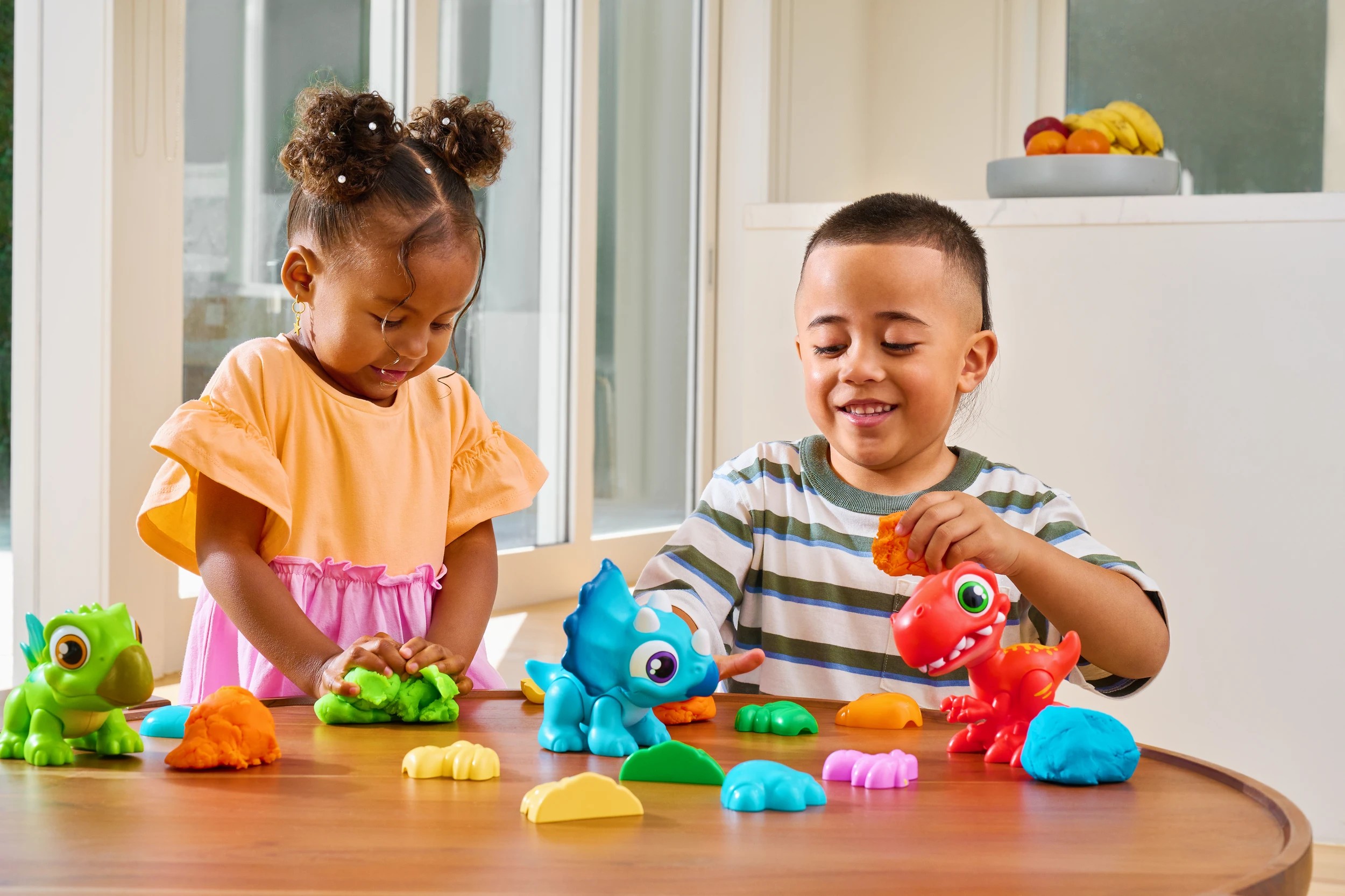 5 Zuru Smashers Junior Dino Dough Small Egg Toy - Assorted, 5 of 8