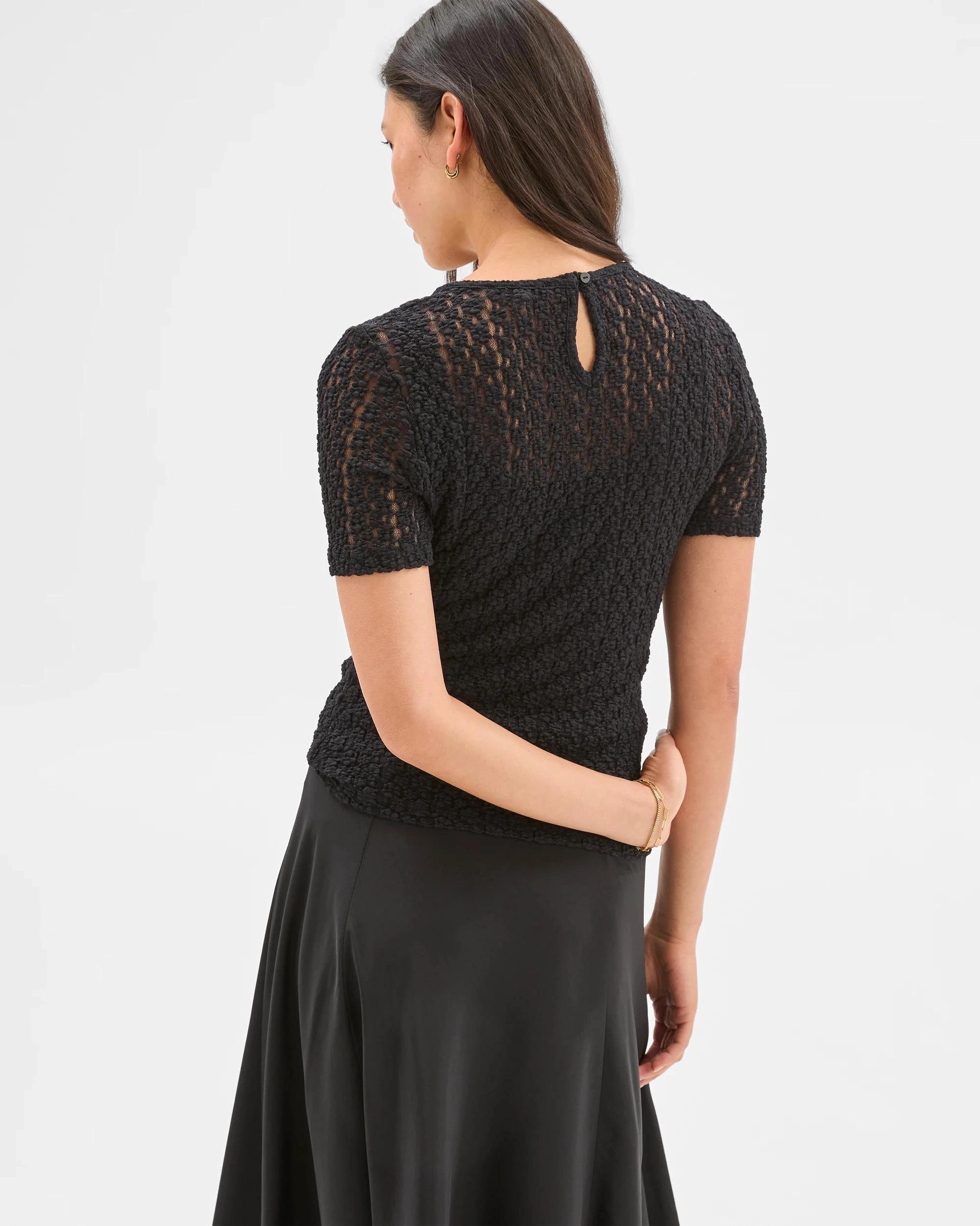 4 Crinkle Lace Top - Preview BLACK, 4 of 6