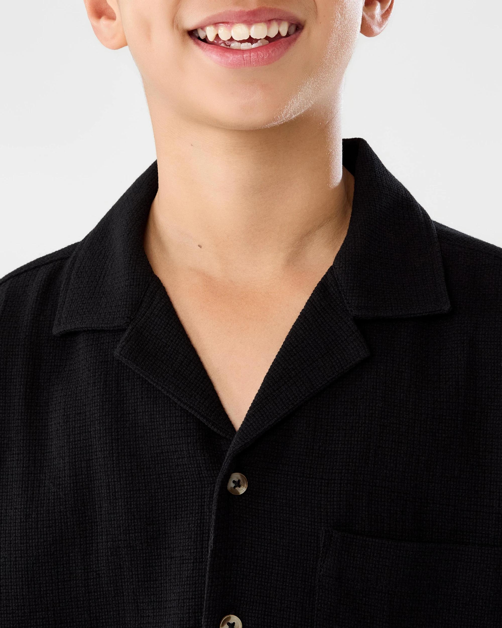 4 Short Sleeve Knit Shirt Black, 4 of 9