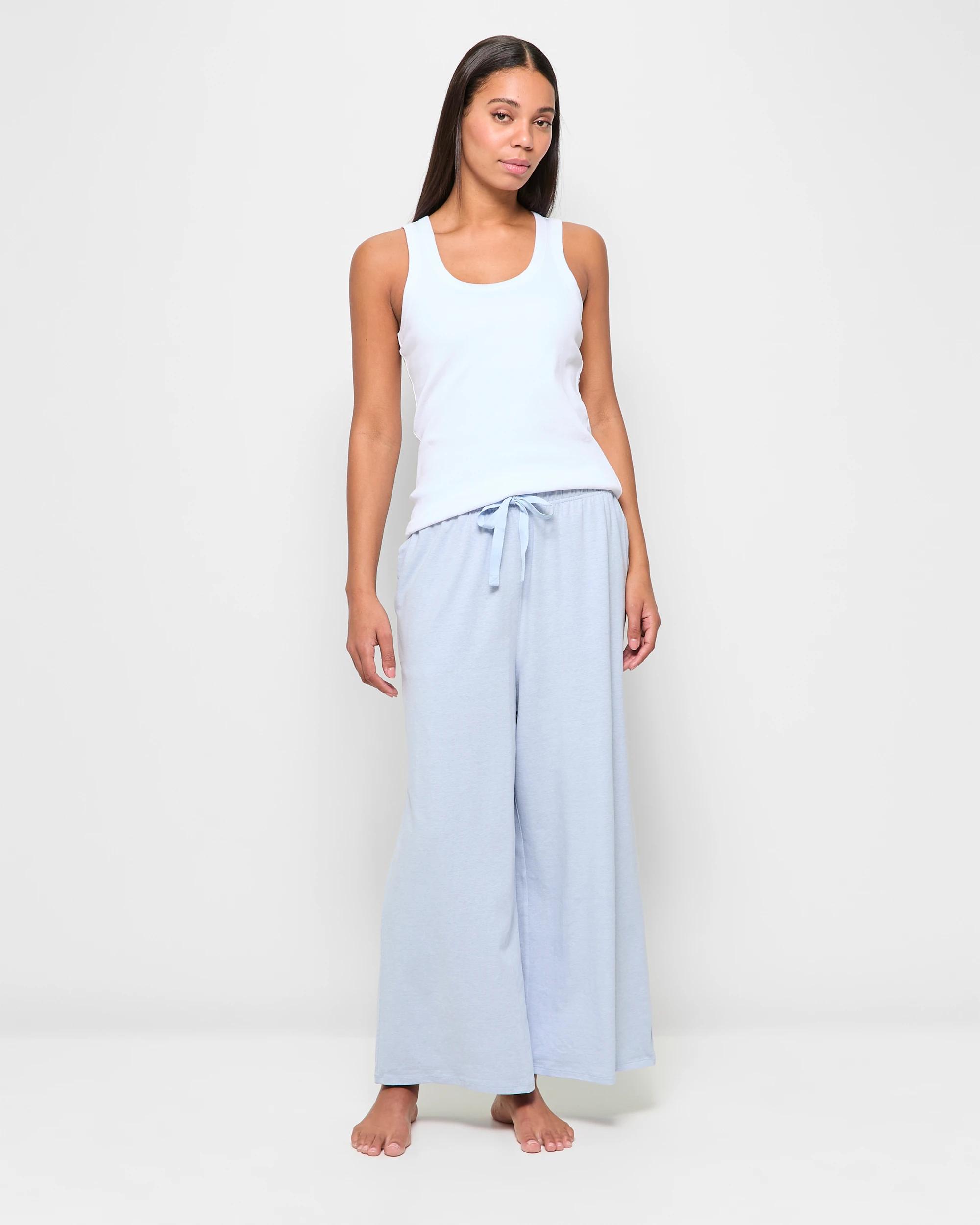 2 Target Australian Cotton Sleep Shelf Bra Tank Top WHITE, 2 of 5