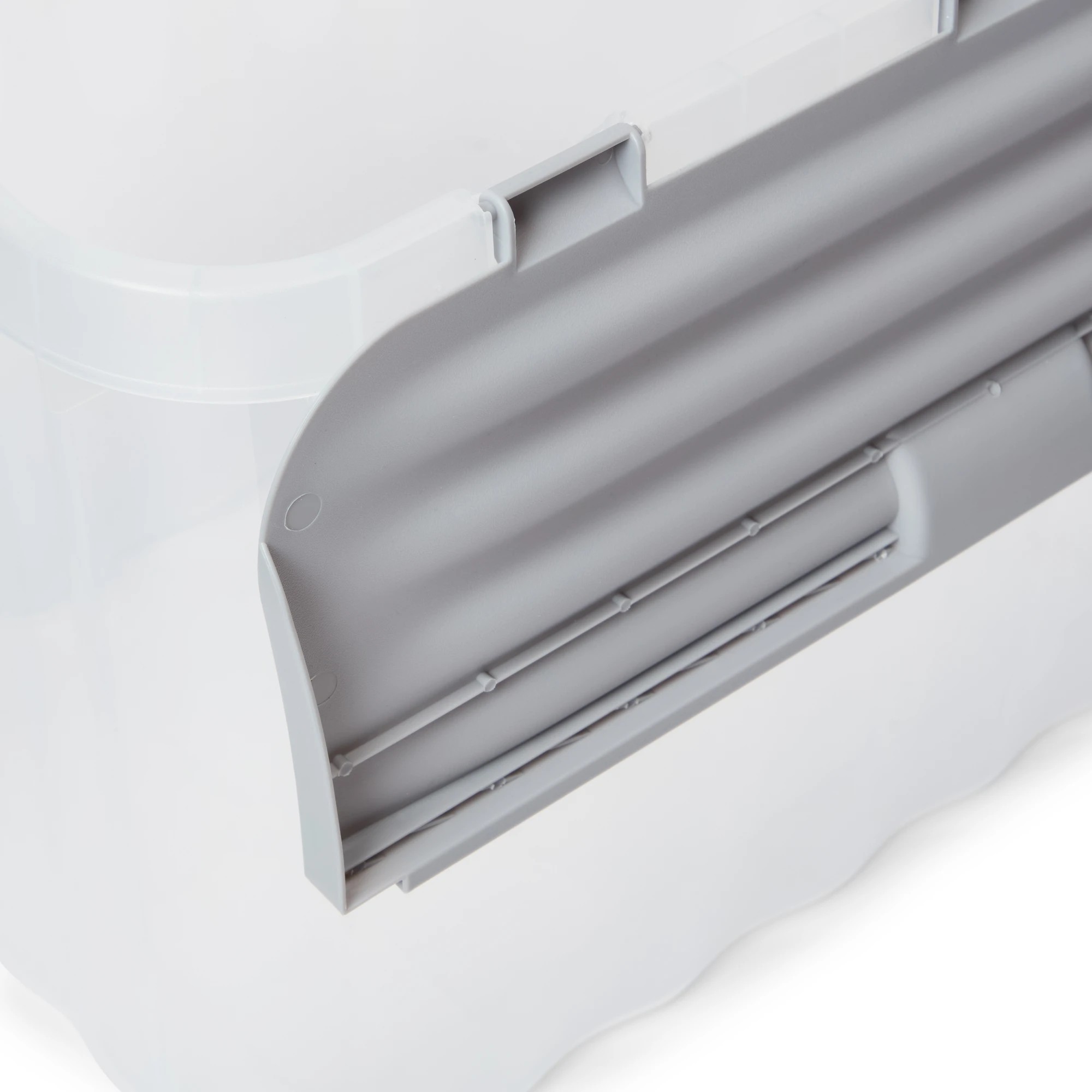 8 24L Tub with Hinged Lid, 8 of 9