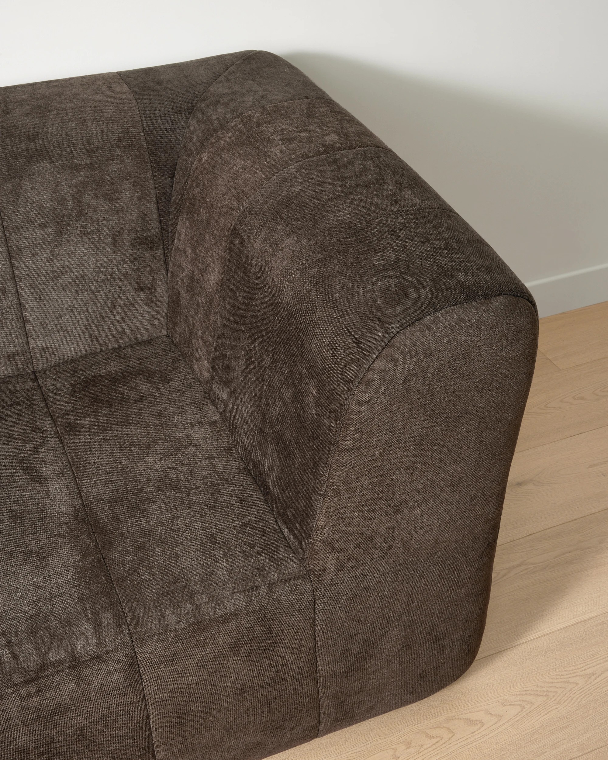 5 Trove 2.5 Seat Compressed Sofa - Chocolate, 5 of 6