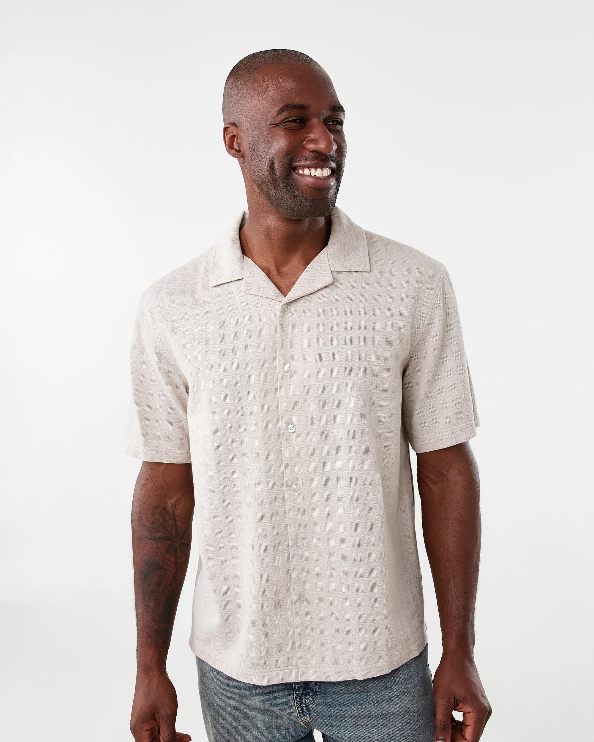 1 Short Sleeve Geometric Shirt Bge Dune, 1 of 6