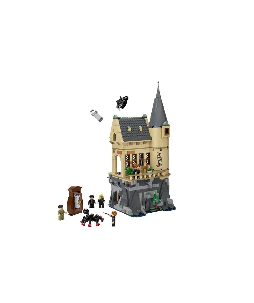 2 LEGO Harry Potter Hogwarts Castle: Hospital Wing 76463, 2 of 9