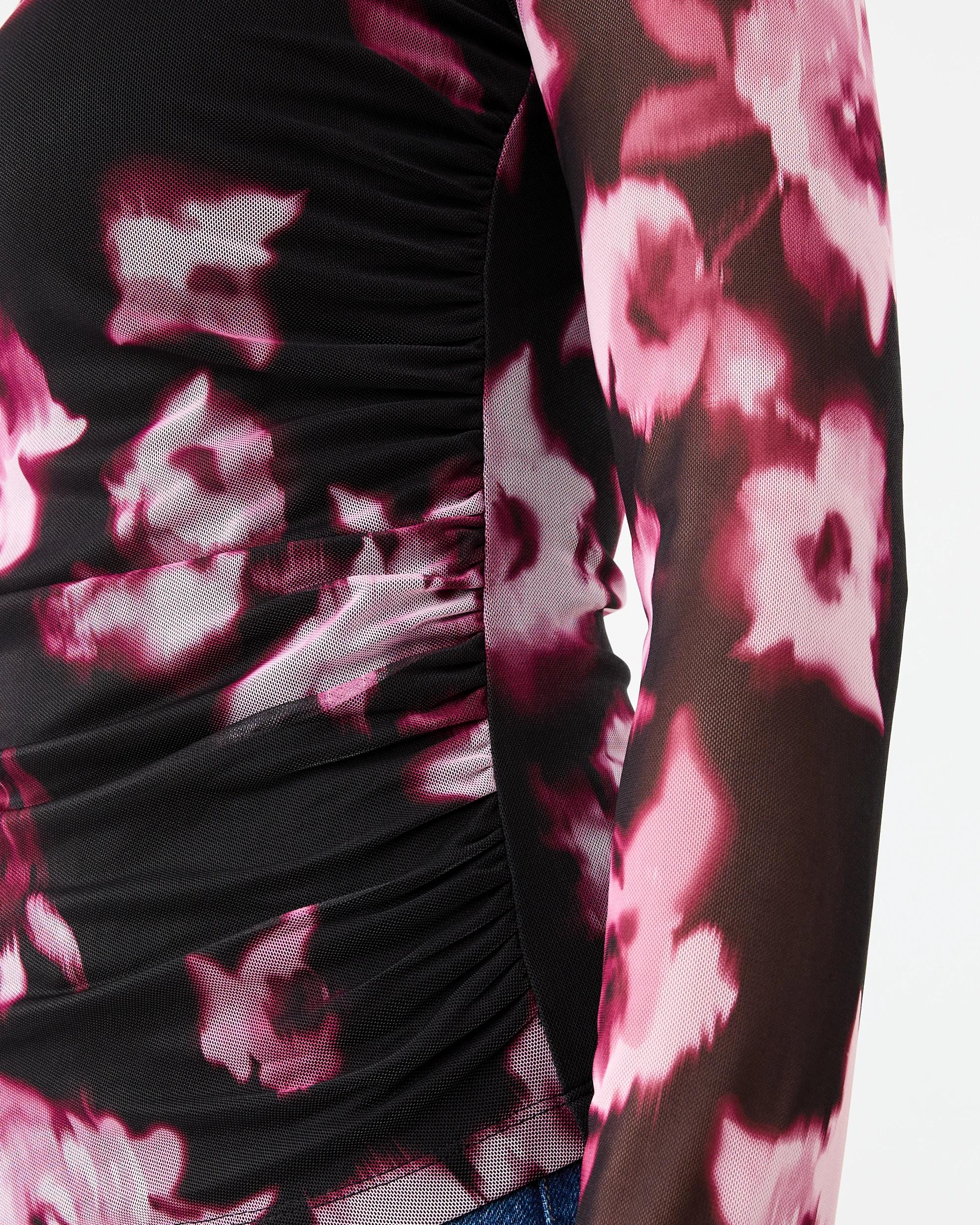 6 Long Sleeve Mesh Drape Top Blk Florl, 6 of 7