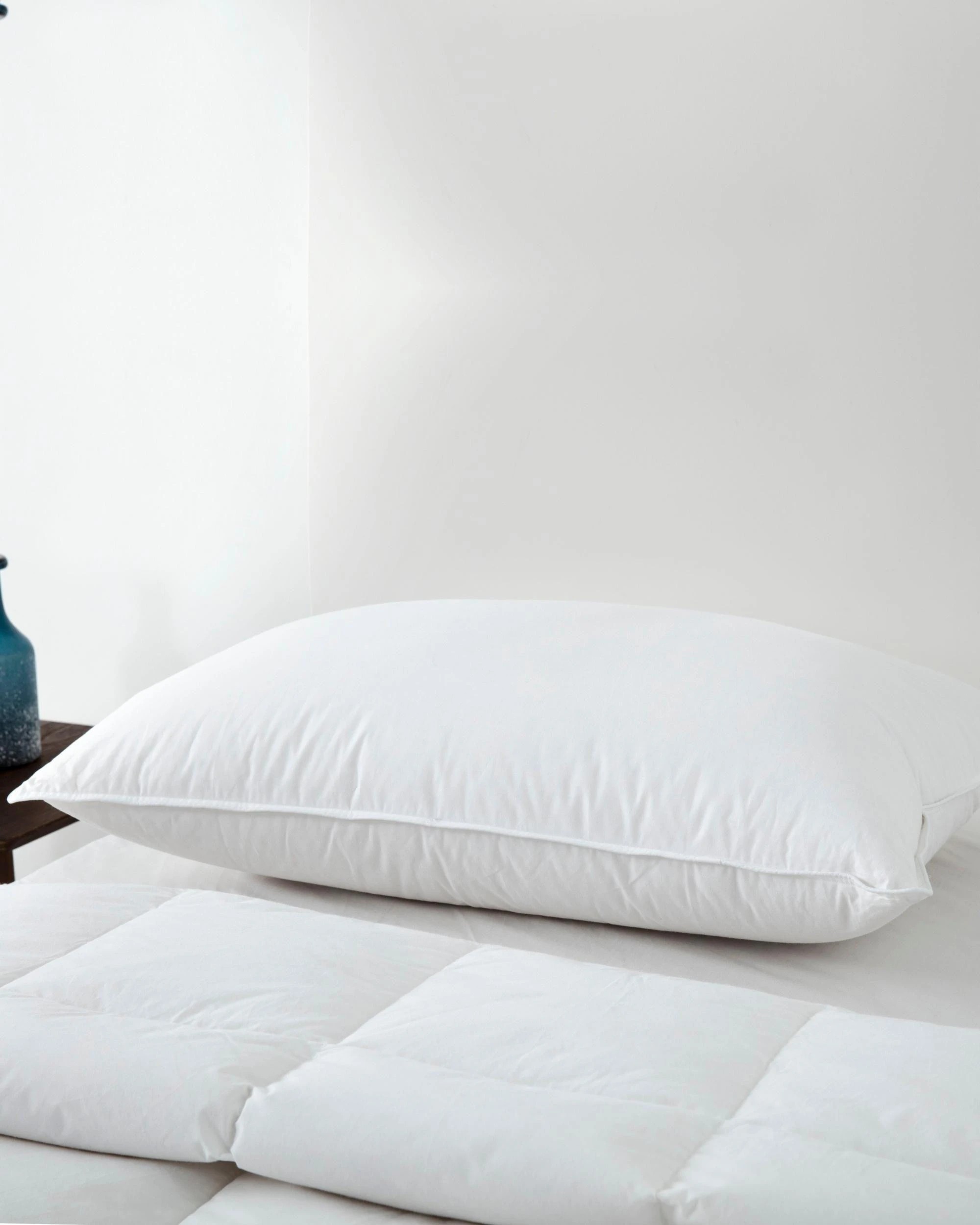 2 Dreamaker Luxury 50/50 Duck Down & Feather Pillow - 48 x 73 cm - White, 2 of 4