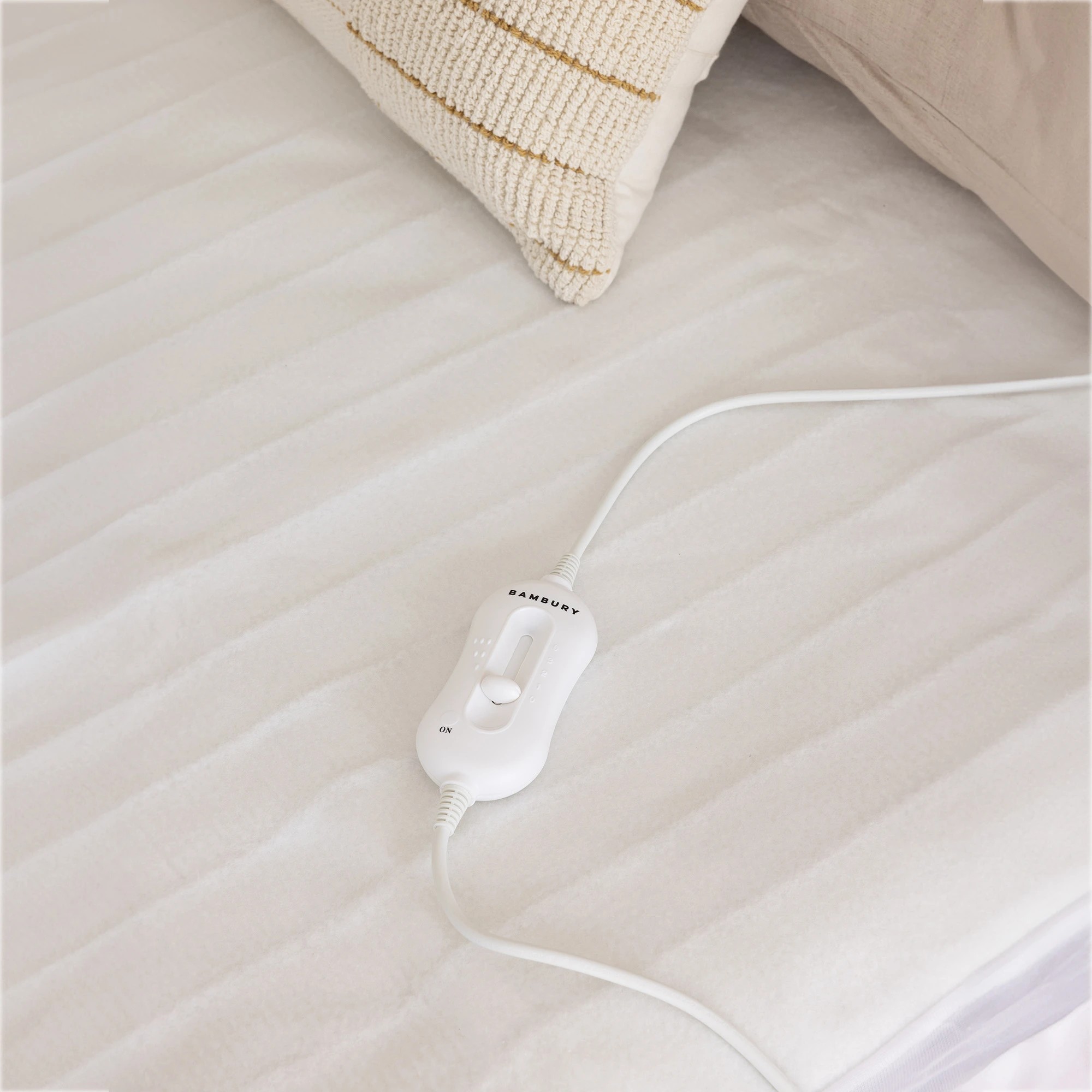 2 Bambury Electric Blanket Fully Fitted 3 heat settings - King Single Bed - White, 2 of 5