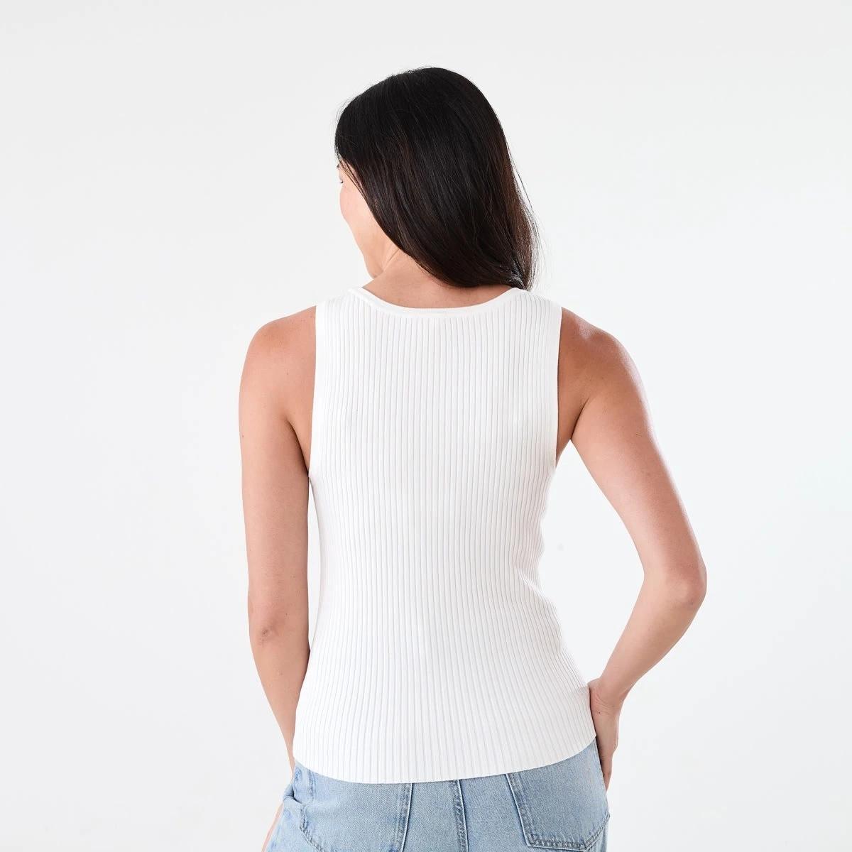 3 Sleeveless Panelled Scoop Neck Tank Ecru, 3 of 5