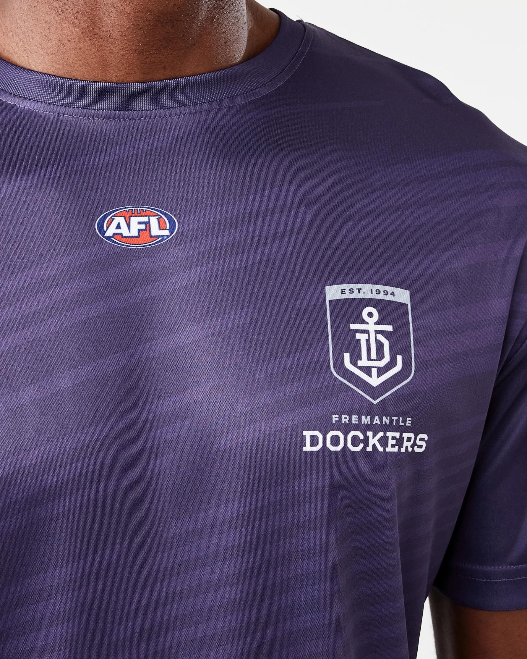 6 Official AFL Adult Training T-shirt Fremantle, 6 of 9