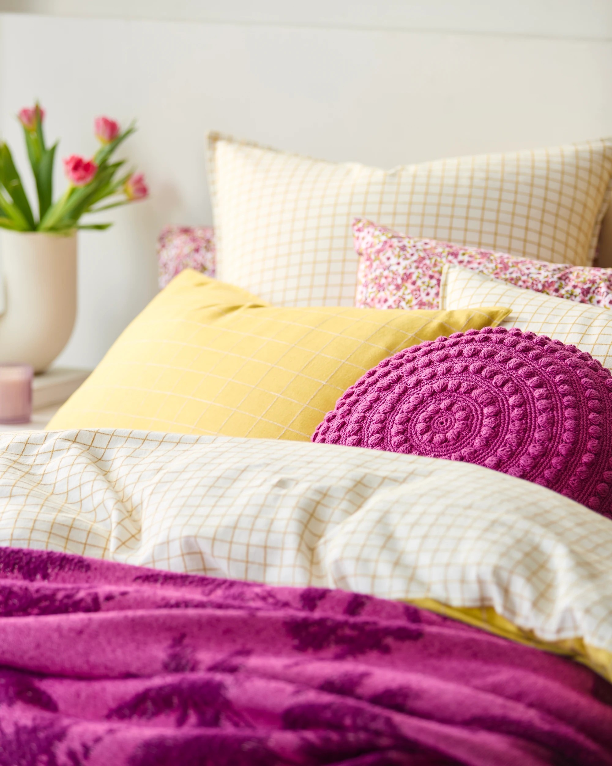 5 Target Check Linen/Cotton Quilt Cover Set - Queen Bed - Yellow, 5 of 10