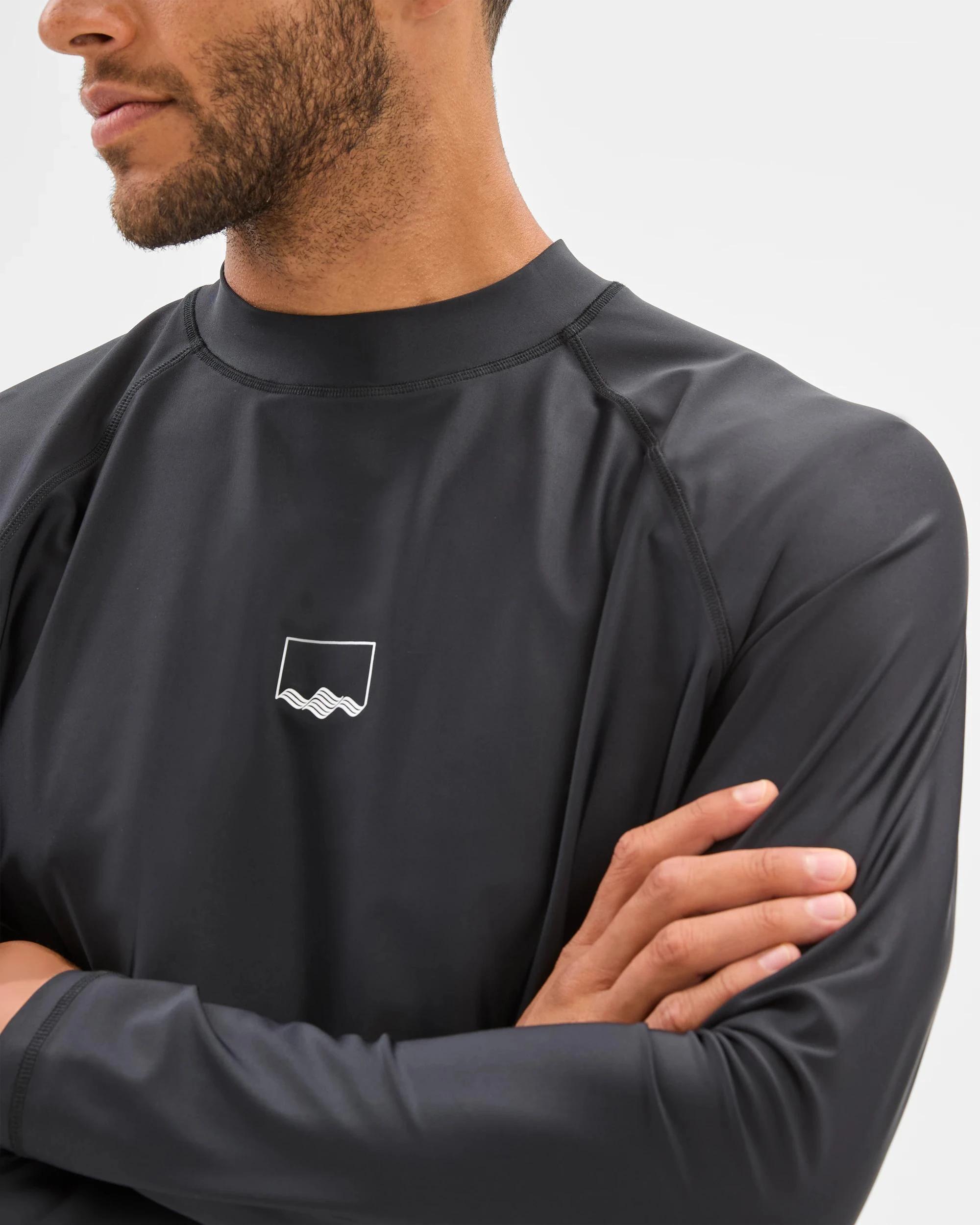 5 Target Long Sleeve Swim Rash Vest BLACK, 5 of 5