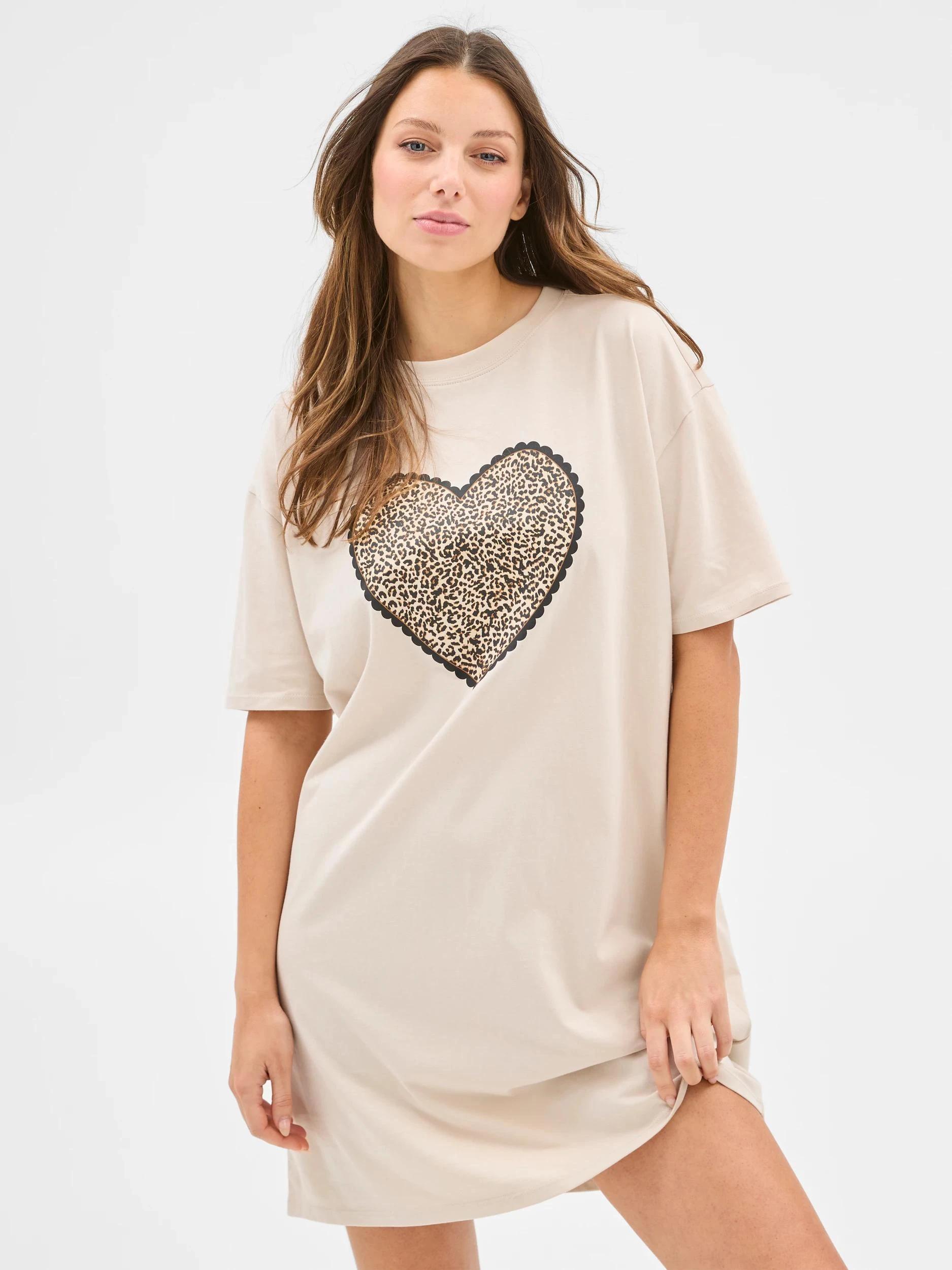 2 Target Woman Australian Cotton Womens Boyfriend T-Shirt Nightie LEOPARD HEART, 2 of 6