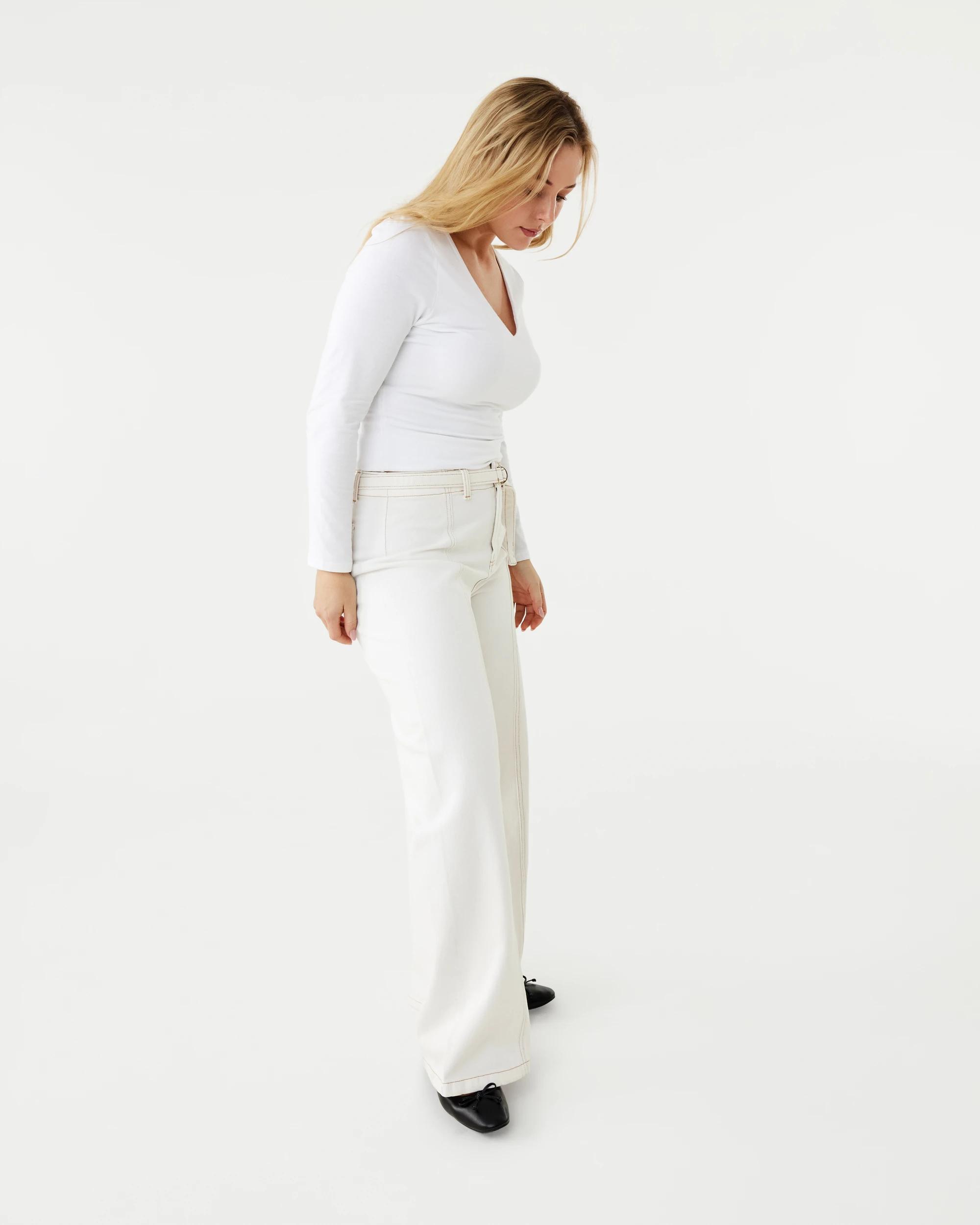 3 Long Sleeve V-Neck Top White, 3 of 7