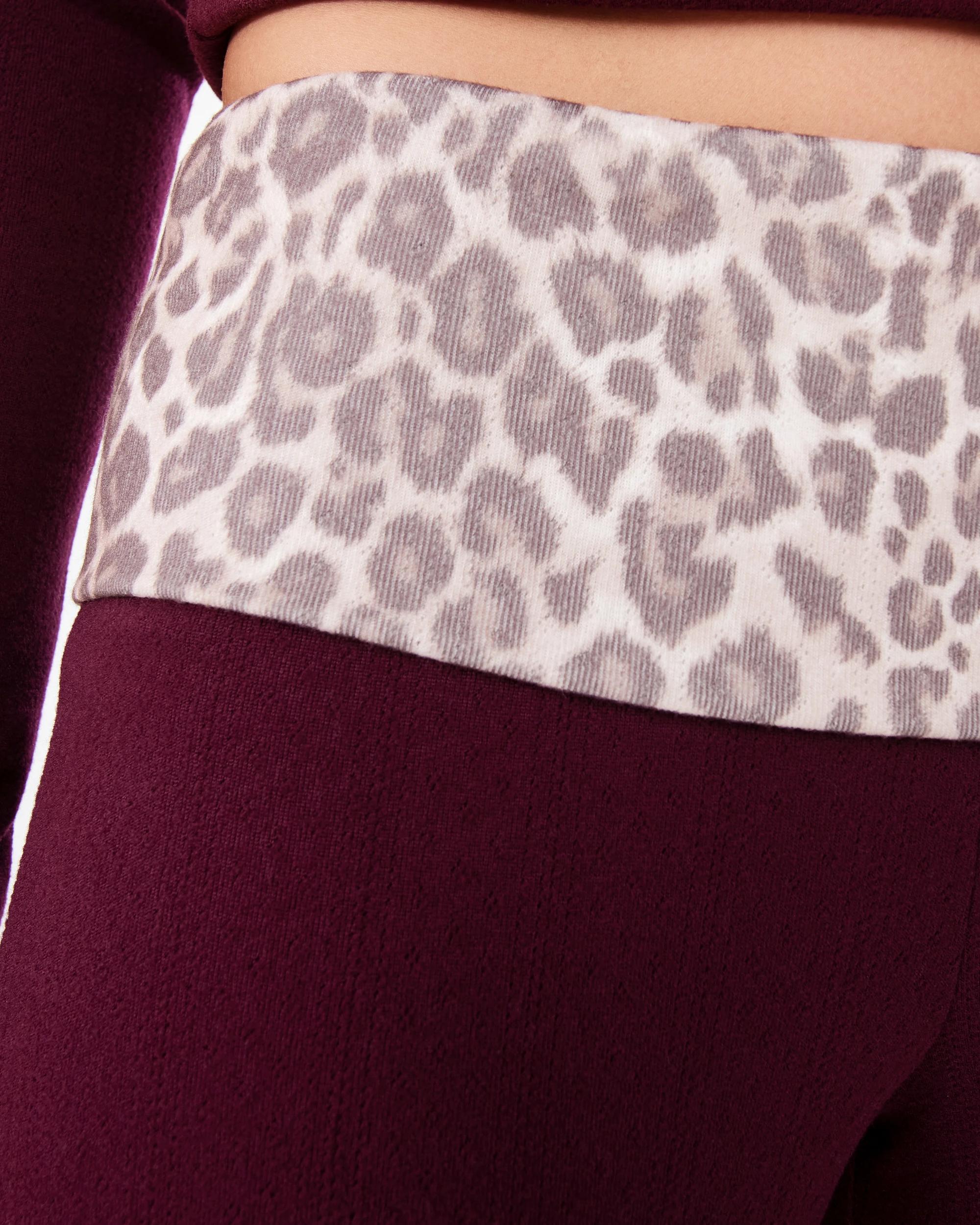 5 Fold Over Waist Pants Velvet Red, 5 of 5