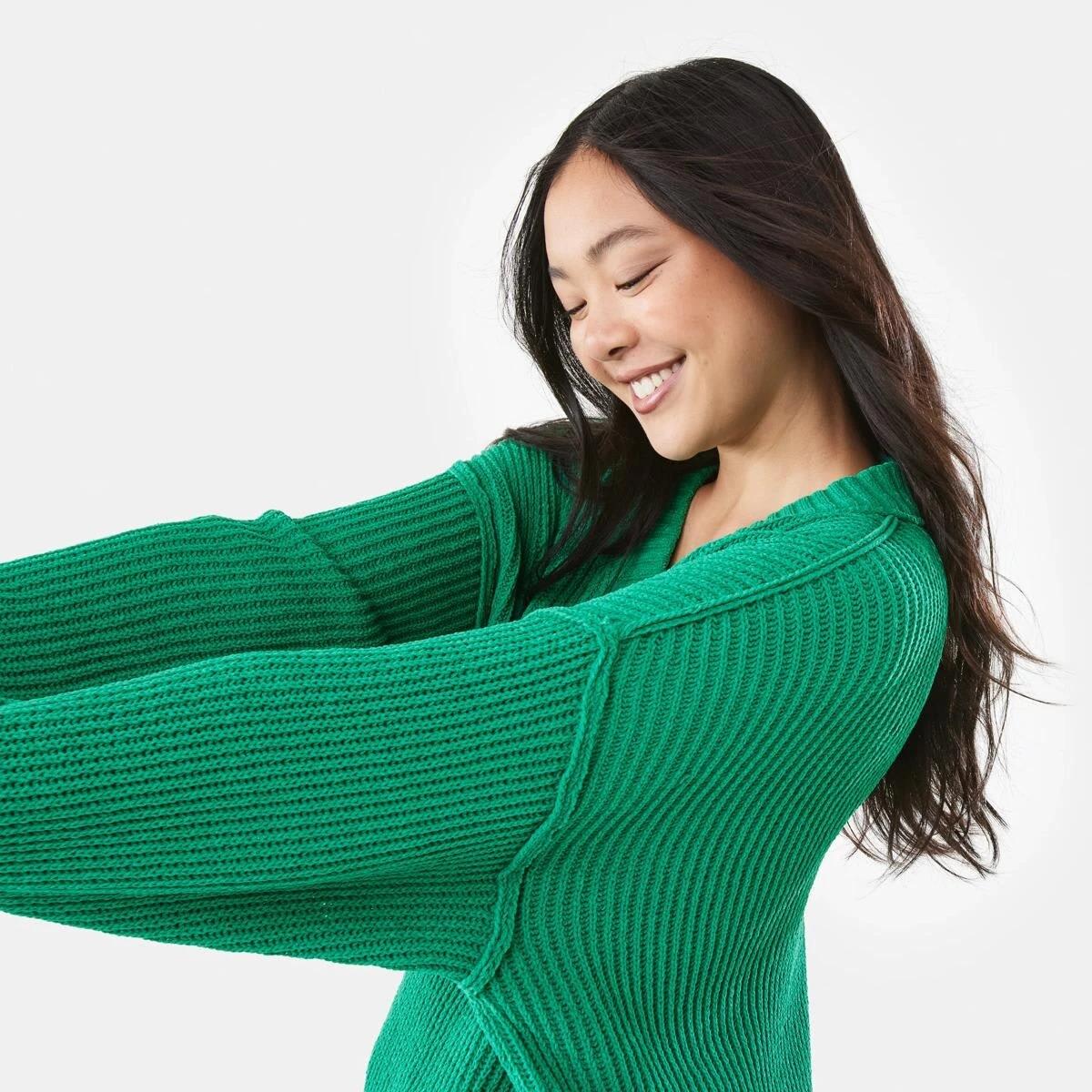 9 Chenille V-Neck Jumper SIMPLY GREEN, 9 of 9