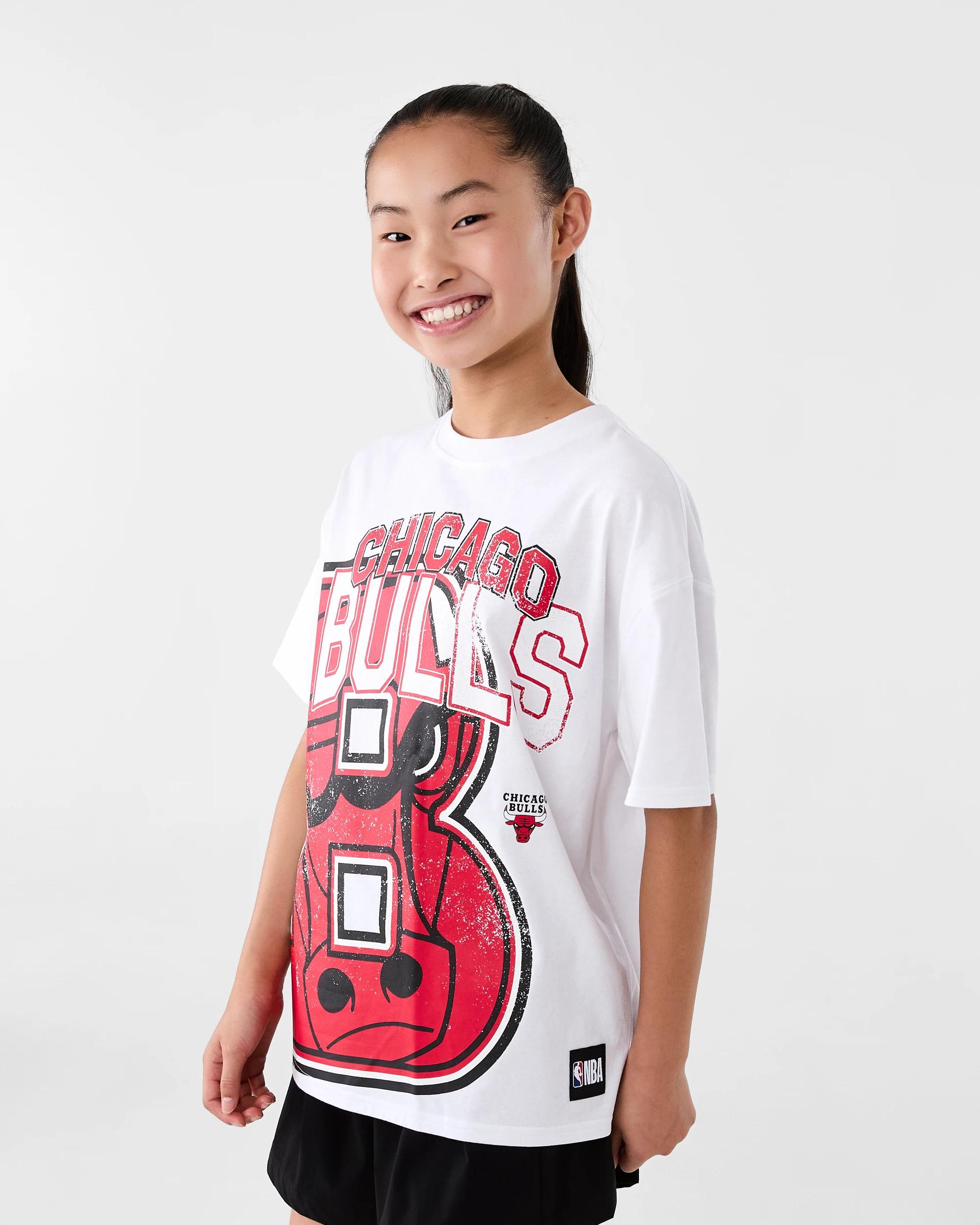 2 Official NBA Kids T-shirt Bulls 7d5h, 2 of 9