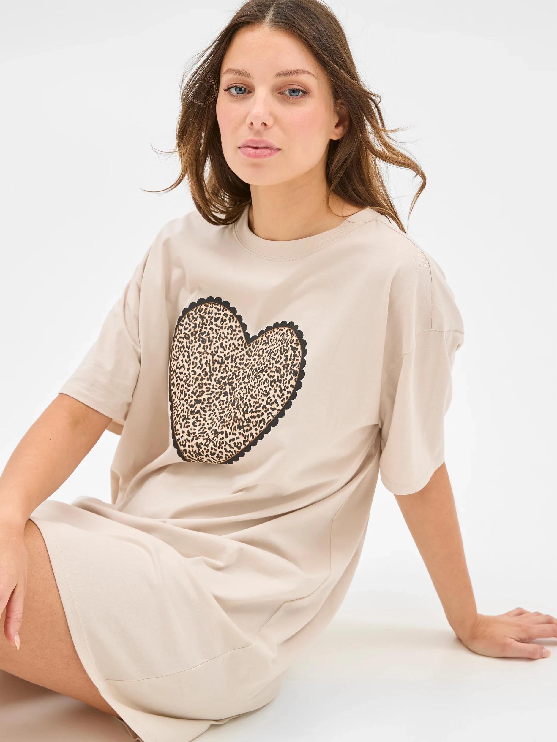 6 Target Australian Cotton Womens Boyfriend T-Shirt Nightie LEOPARD HEART, 6 of 6
