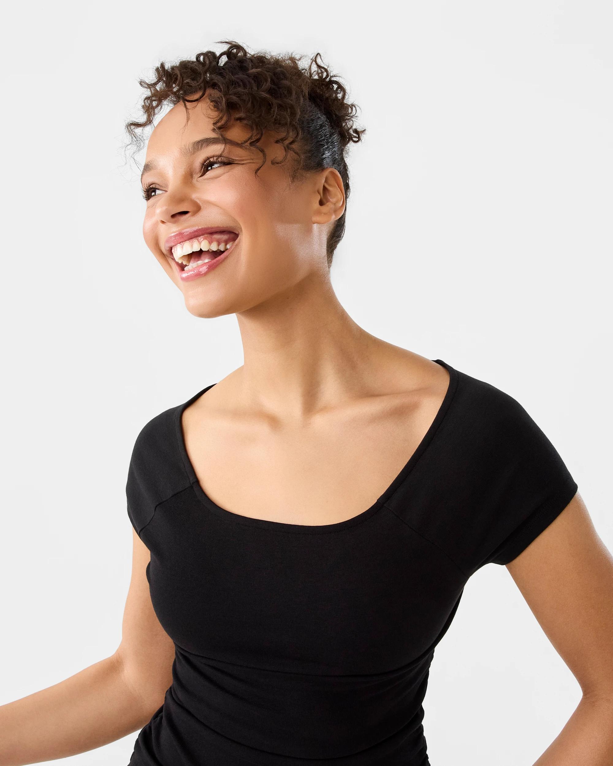 3 Off The Shoulder T-shirt Black, 3 of 7