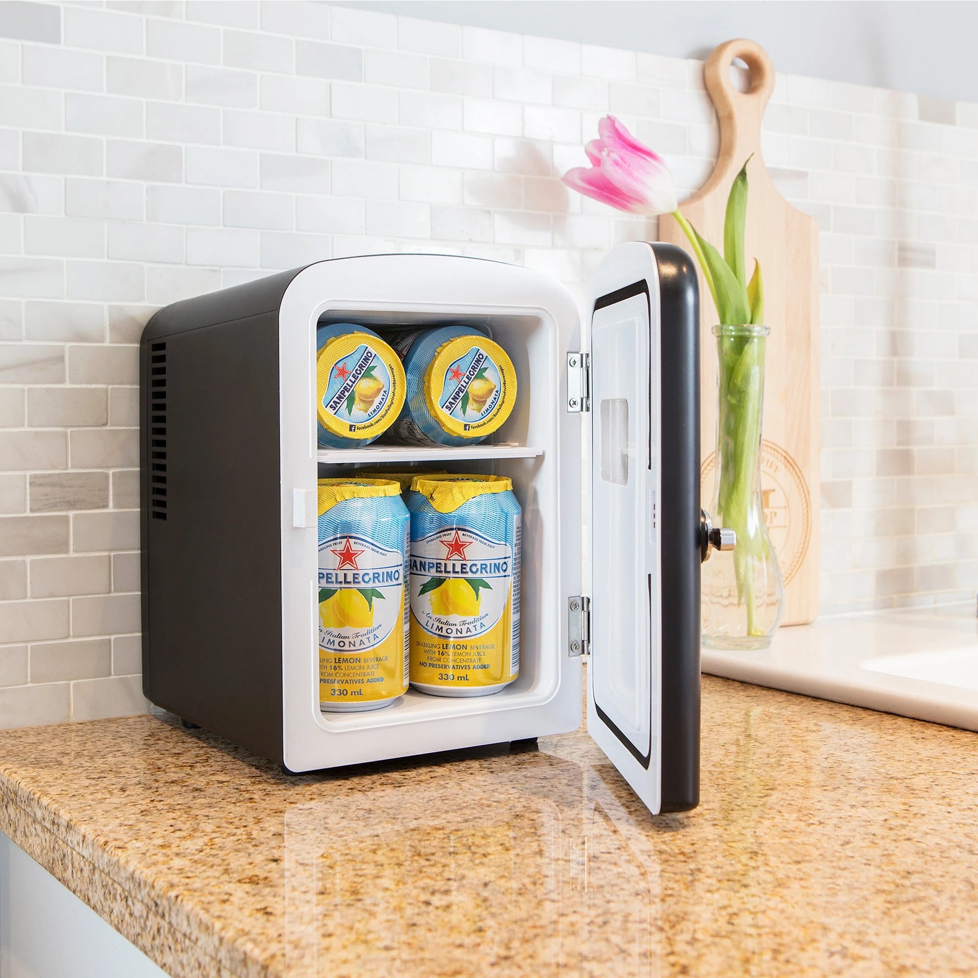 8 Koolatron 4L Retro Mini Fridge - Black, 8 of 8