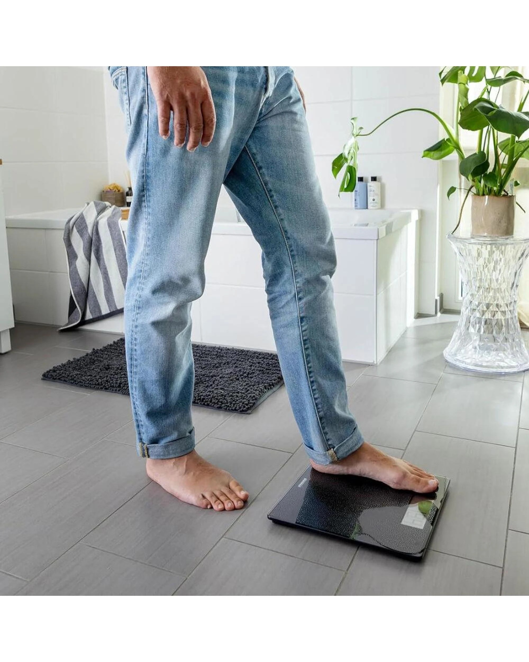 4 Soehnle Style Sense Comfort Bathroom Scale 180kg Capacity Coral, 4 of 4