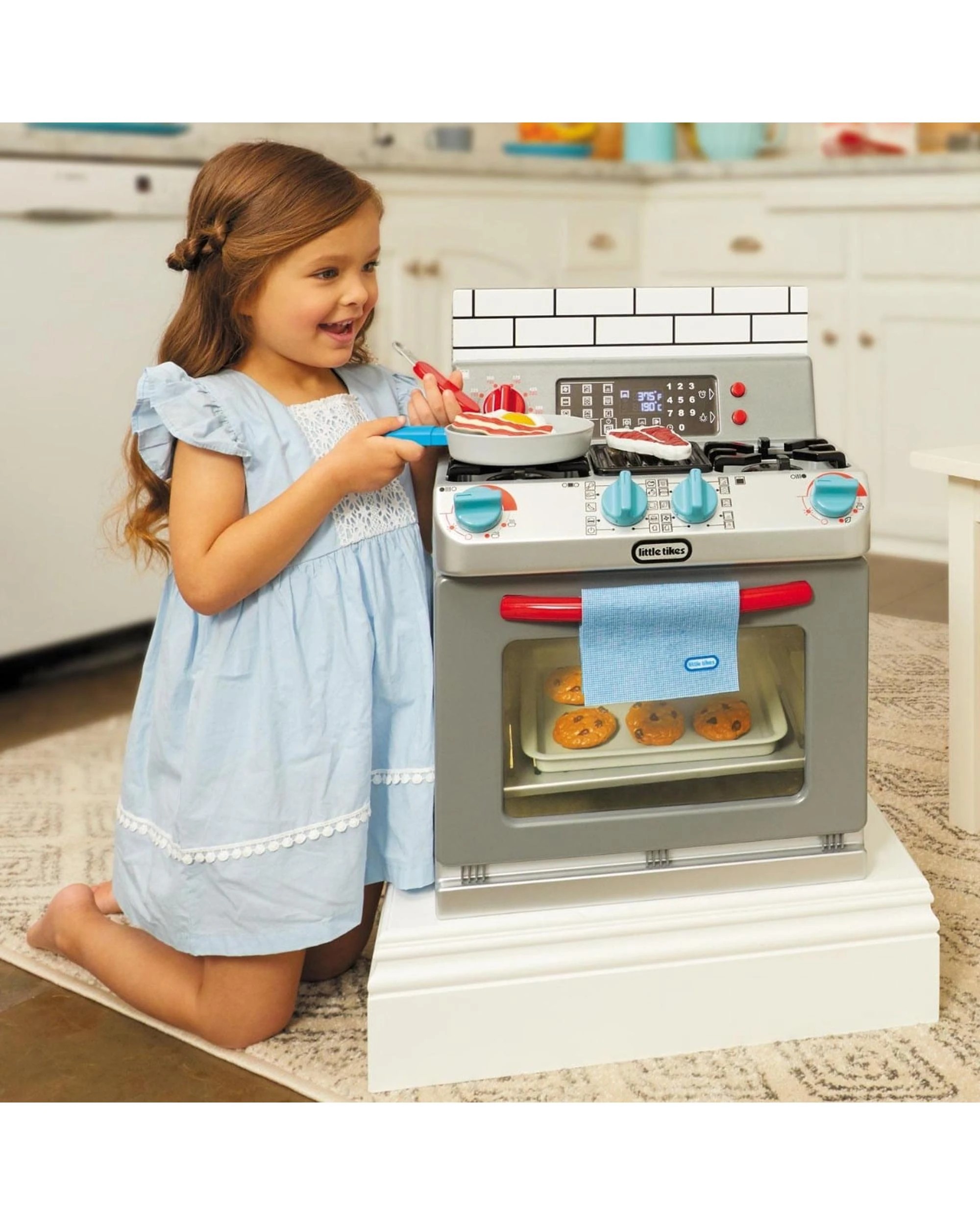 7 Little Tikes First Oven Play Set, 7 of 7