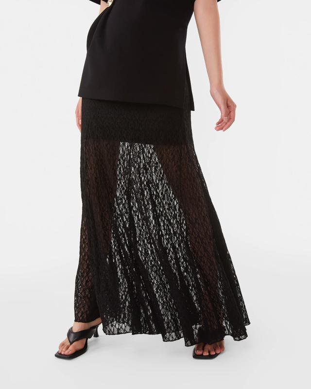 Lace Maxi S