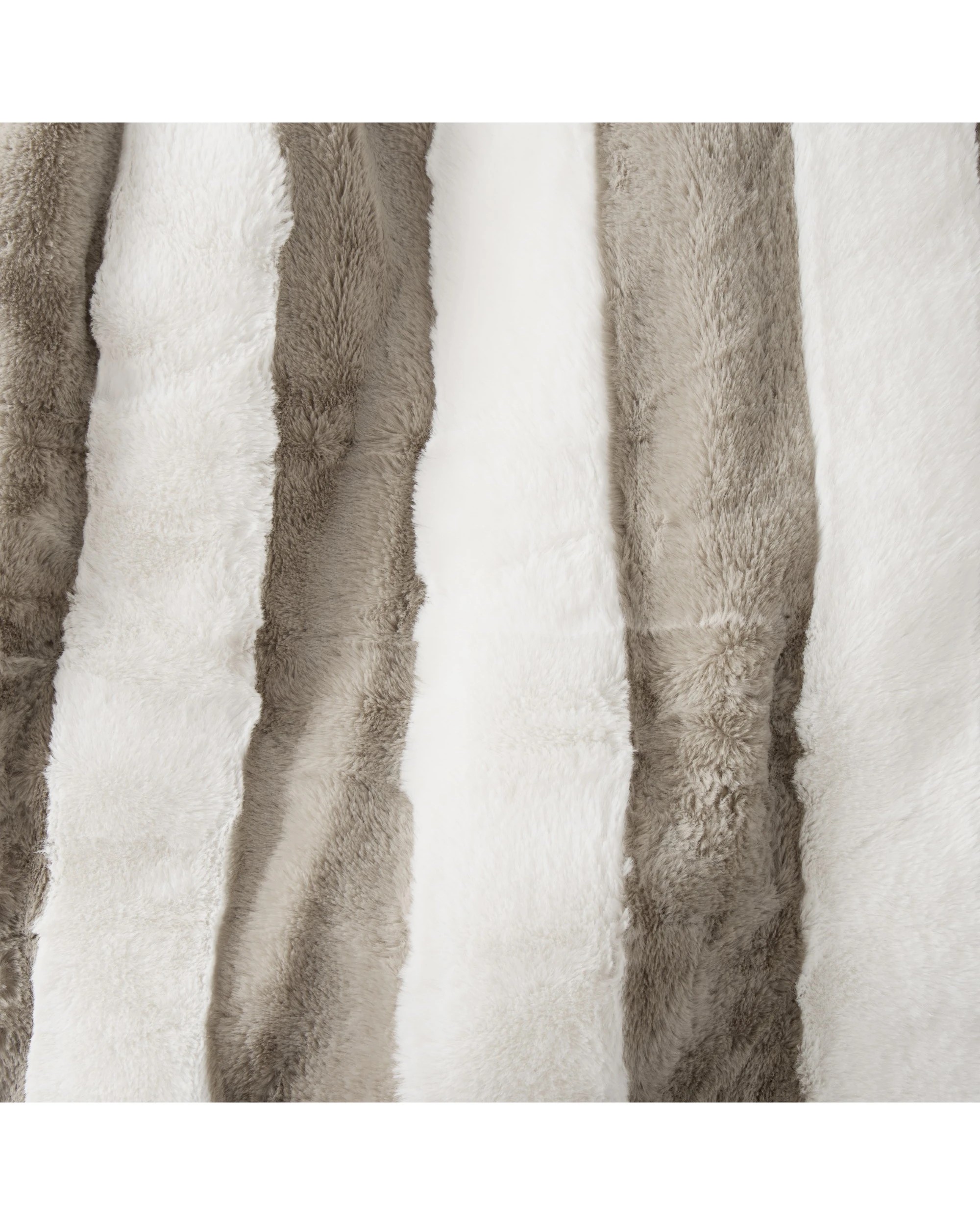 3 Dreamaker Denver Carved Stripe Faux Fur Throw 180x200cm - Natural, 3 of 8
