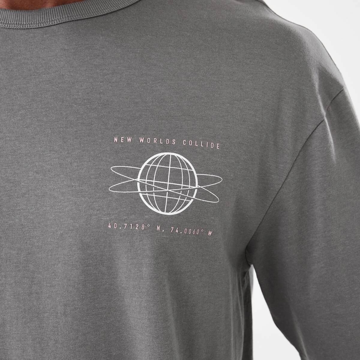 5 Oversized Graphic T-shirt Gry Grgyle, 5 of 6