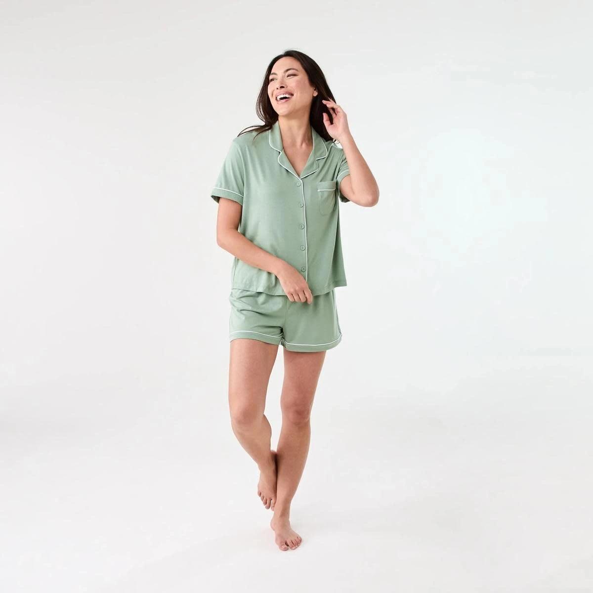 8 Short Sleeve Top and Shorts Comfort Pyjama Set ICEBERG GREEN, 8 of 8