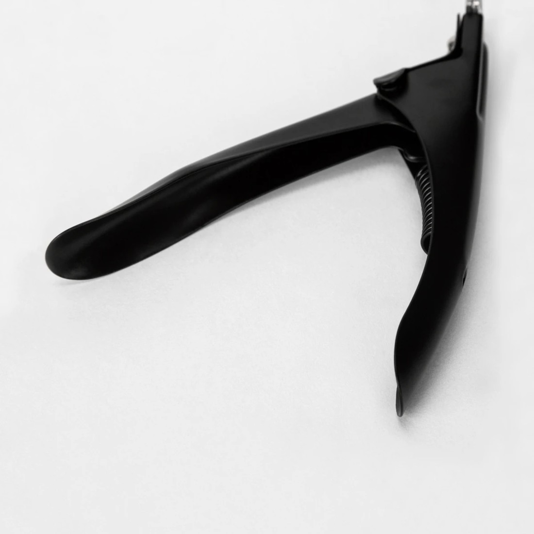 4 OXX Cosmetics False Nail Cutter, 4 of 5