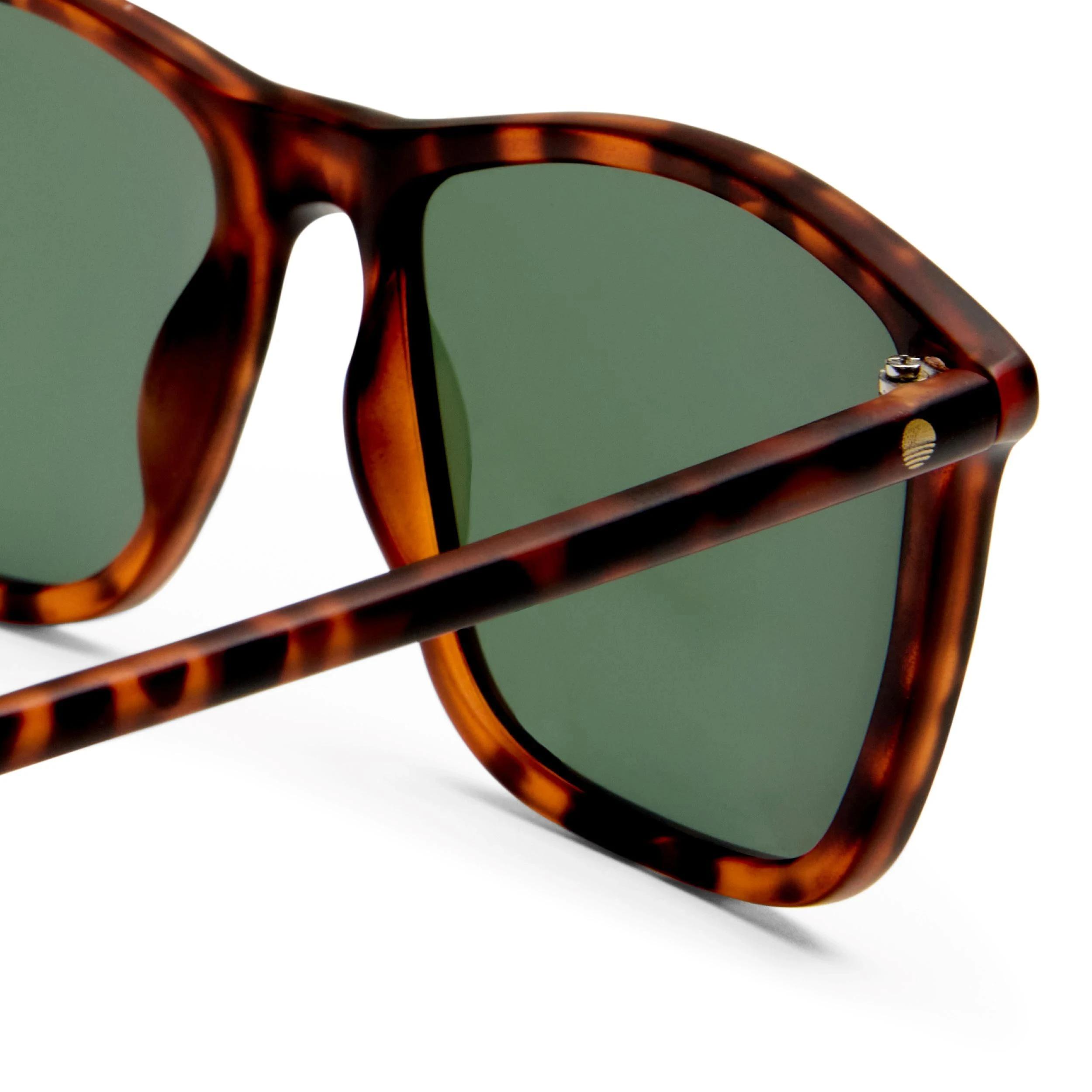 3 SOLARIZED SOLORIZED® Deep Square Sunglasses, Dark Tortoishell DARK TORTOISEHELL, 3 of 3
