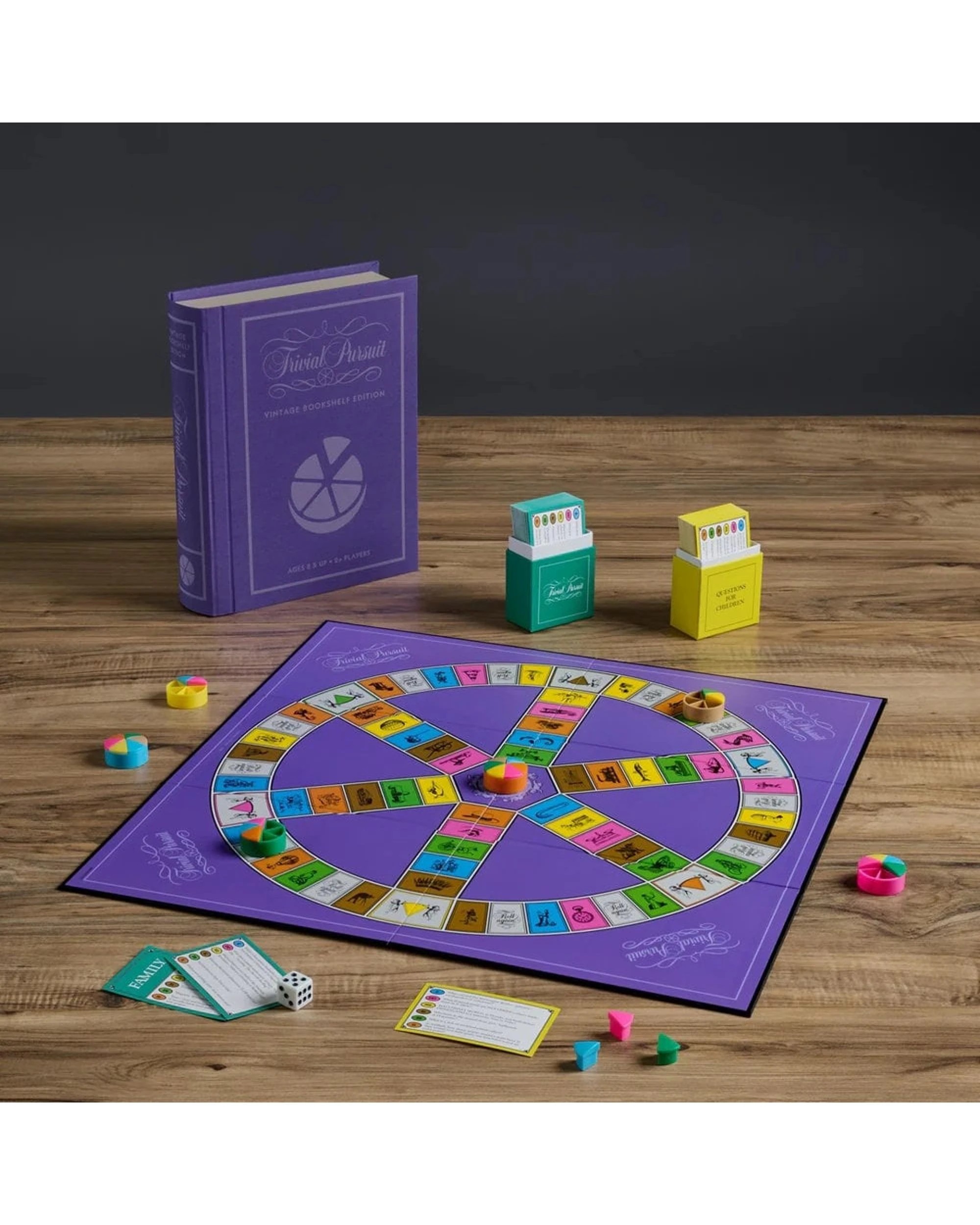 4 Trivial Pursuit Bookshelf Edition, 4 of 6