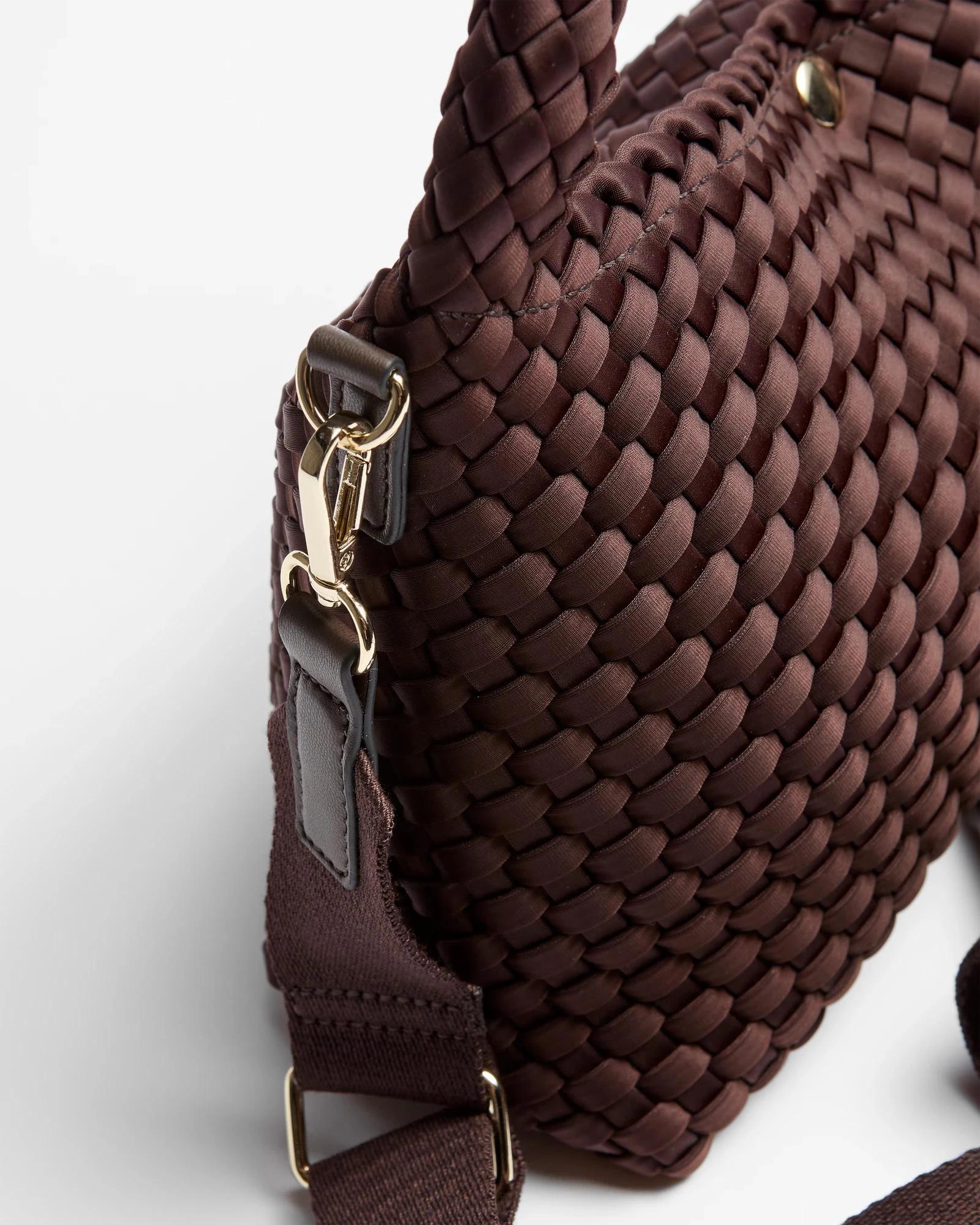 2 Target Weave Detail Shoulder Bag CHOCOLATE, 2 of 2