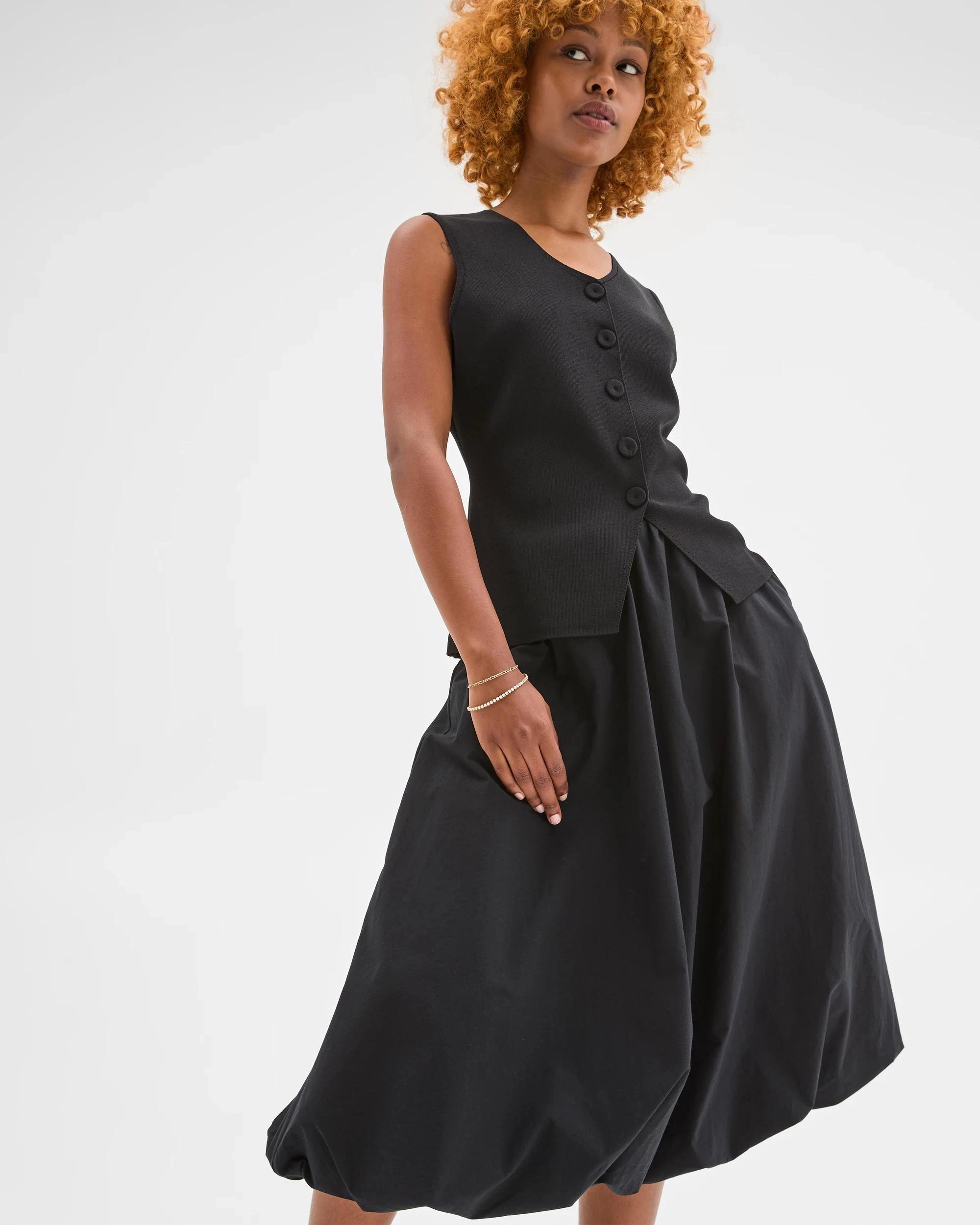 2 Target Petites Australian Cotton Bubble Midi Skirt BLACK, 2 of 5