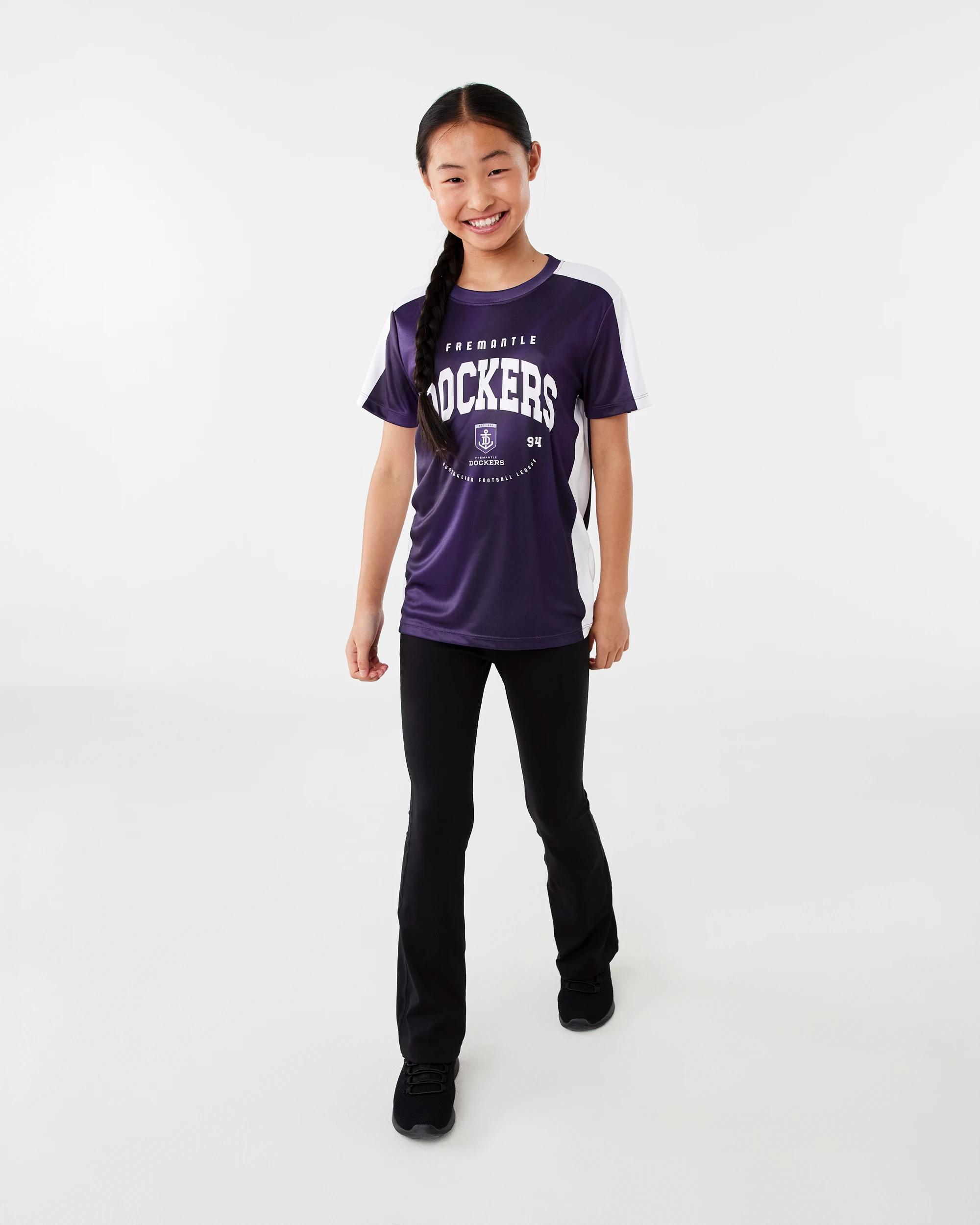 7 Official AFL Youth Training T-shirt Fremantle, 7 of 8