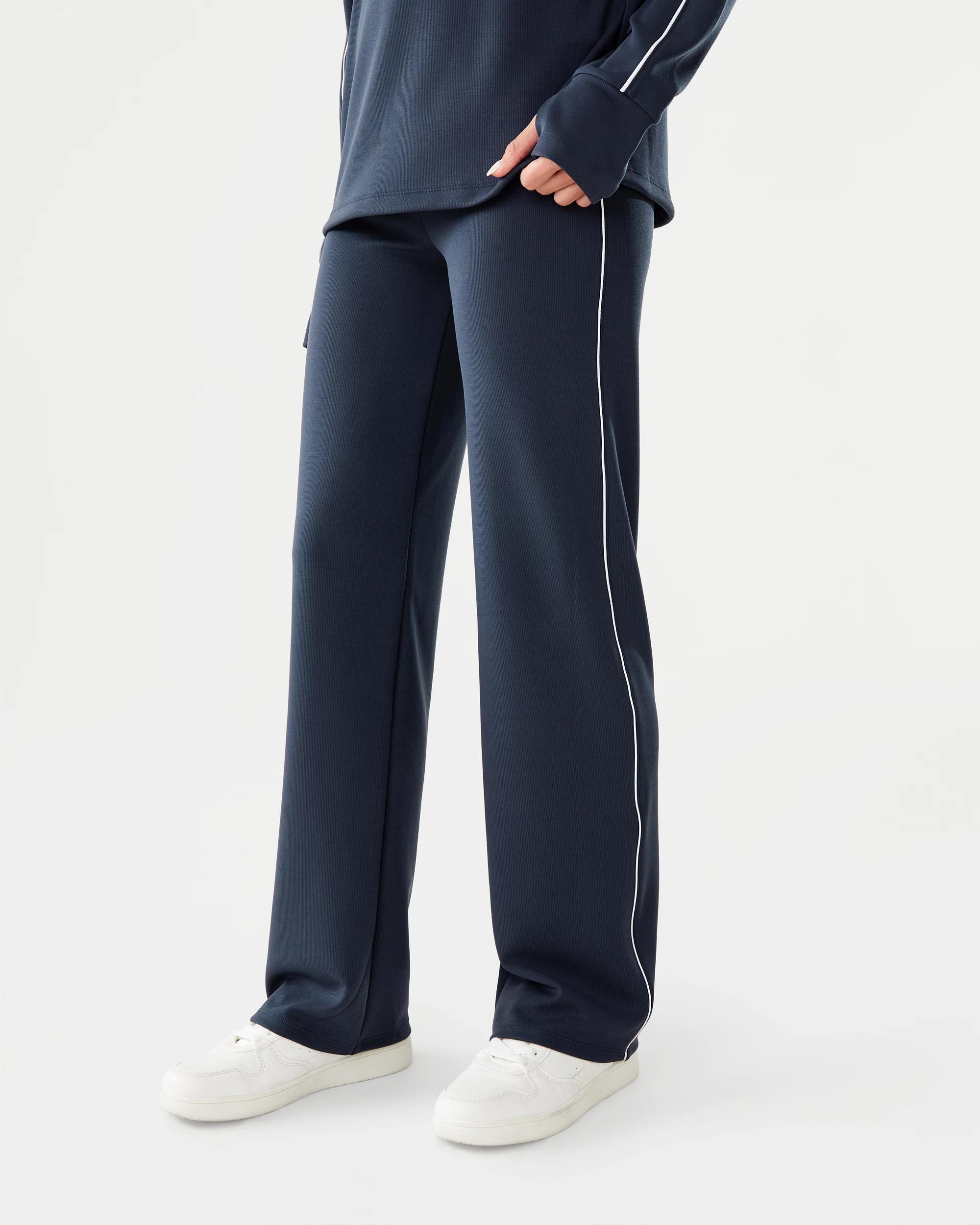 1 Active Womens Scuba Rib Trackpants Shade Navy, 1 of 6