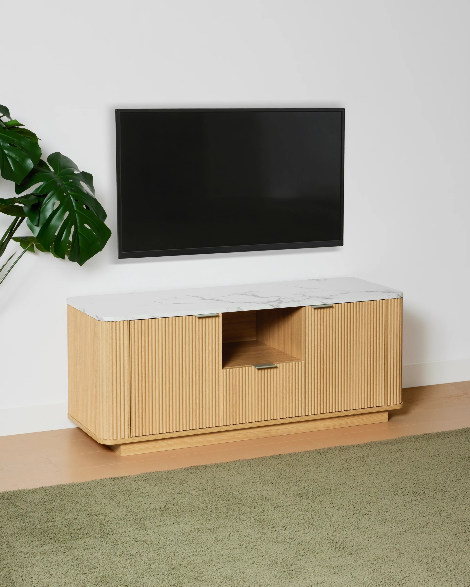 1 Claire Entertainment Unit, 1 of 8