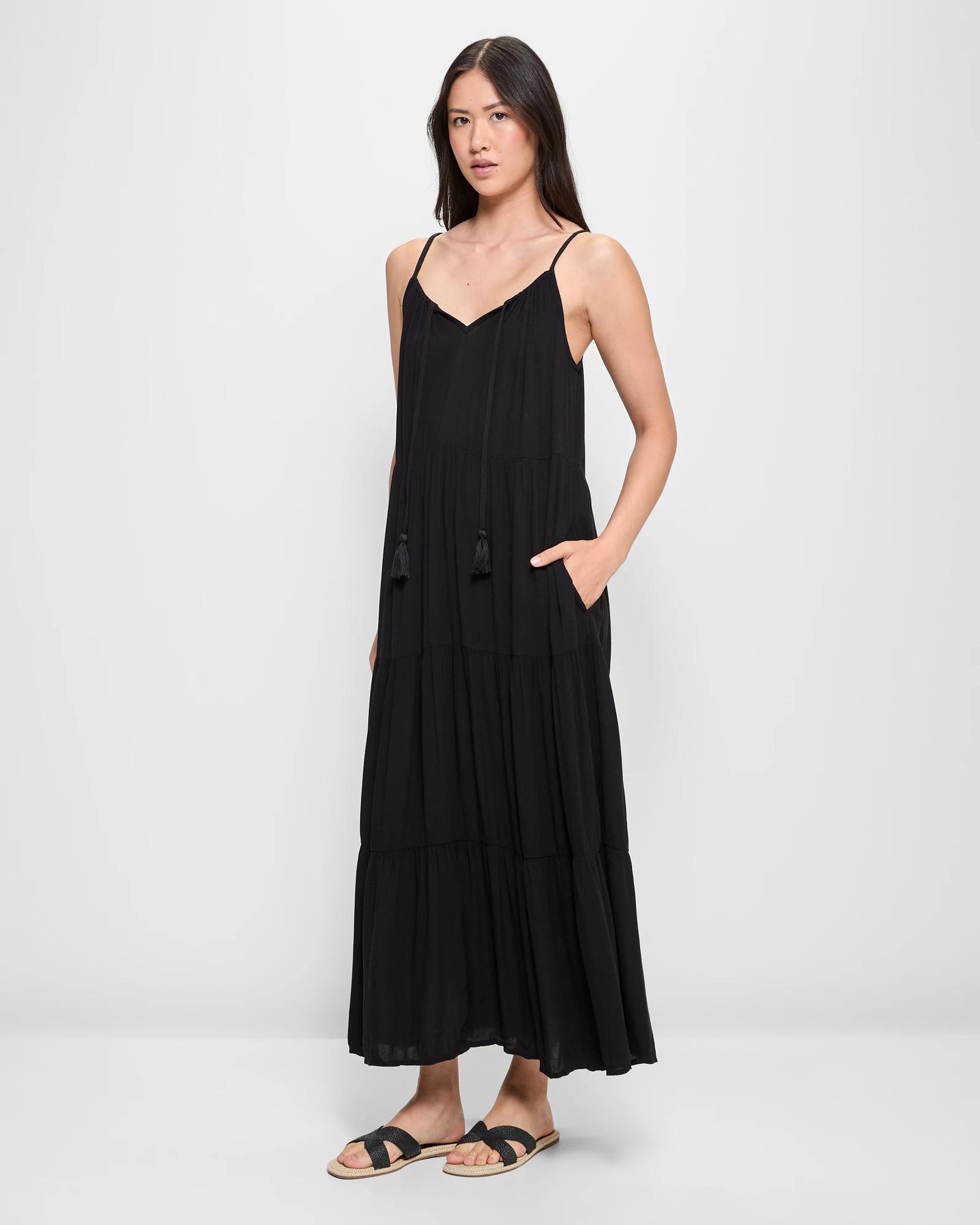3 Target Resort Crinkle Maxi Dress BLACK, 3 of 5