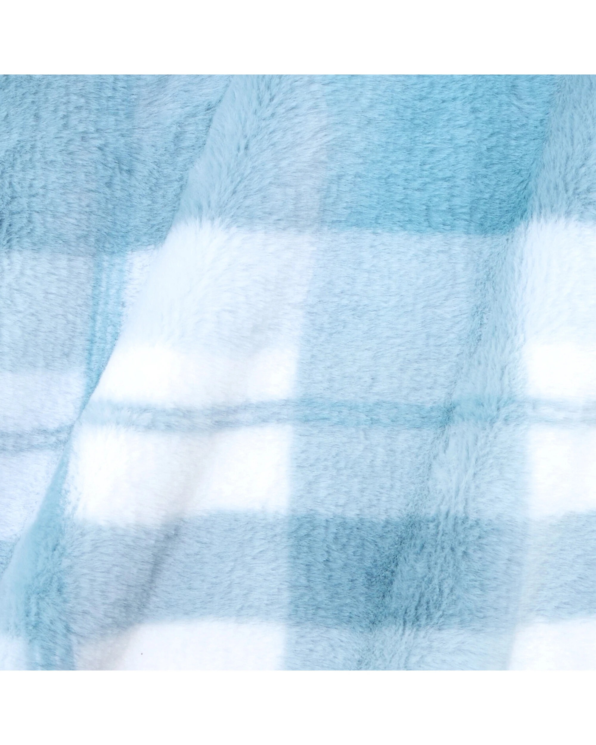 4 Dreamaker Wynter Reversible Faux Fur Throw 180x200cm - Blue, 4 of 7